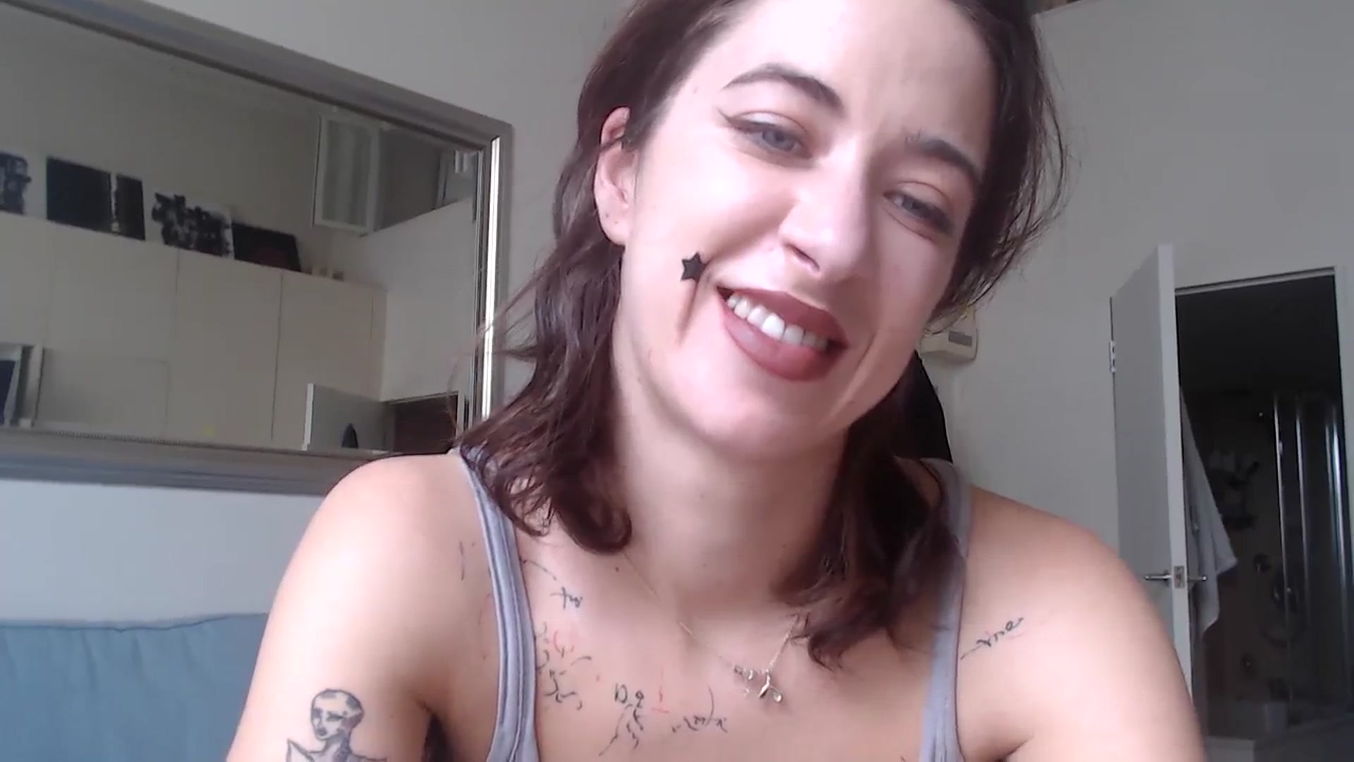 Gallery image thumbnail from KlaraDelgado's myfreecams stream on, 12/26/2023, 12:06 image 14 of 20