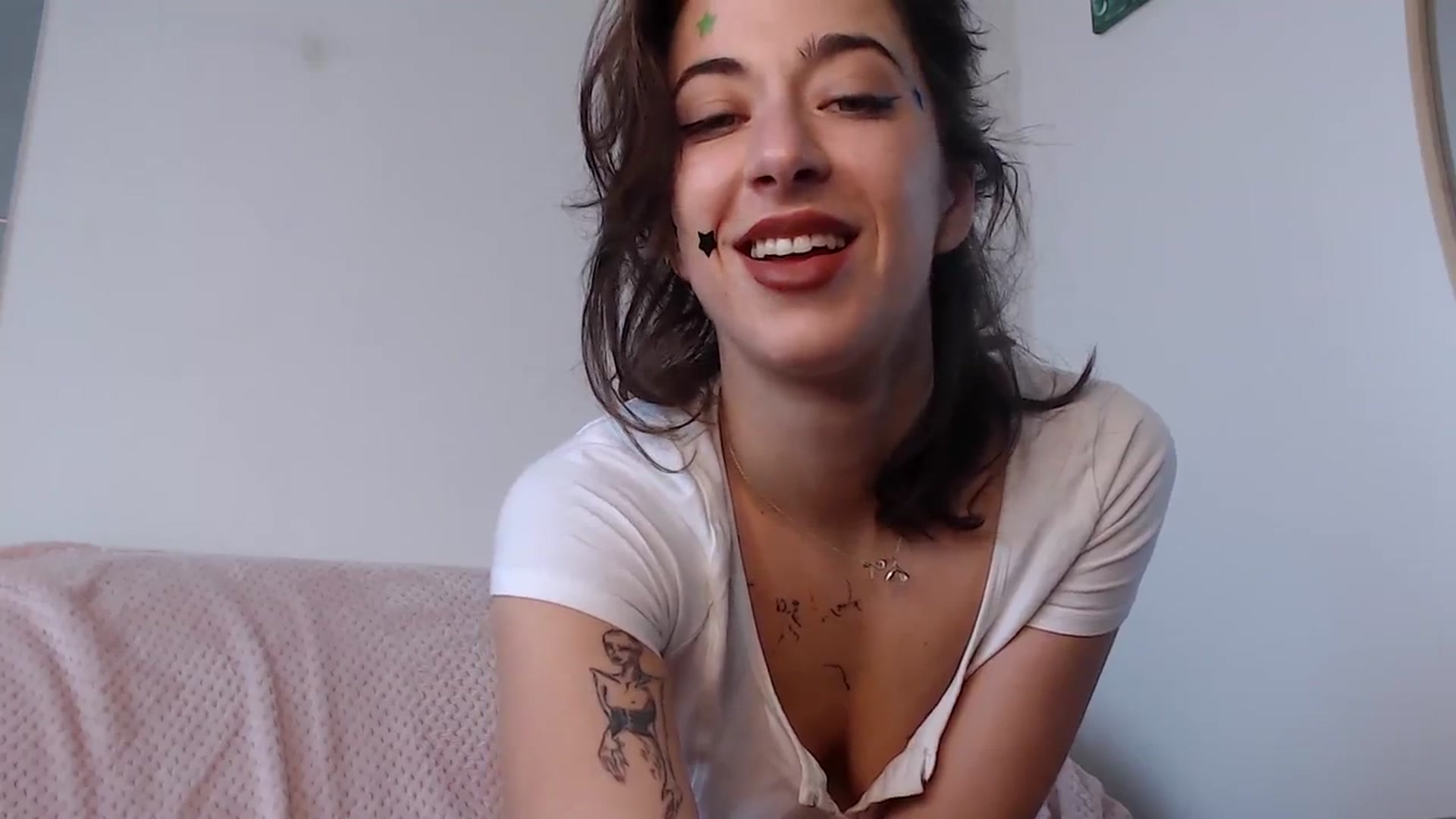 Gallery image thumbnail from KlaraDelgado's myfreecams stream on, 12/28/2023, 10:26 image 19 of 20