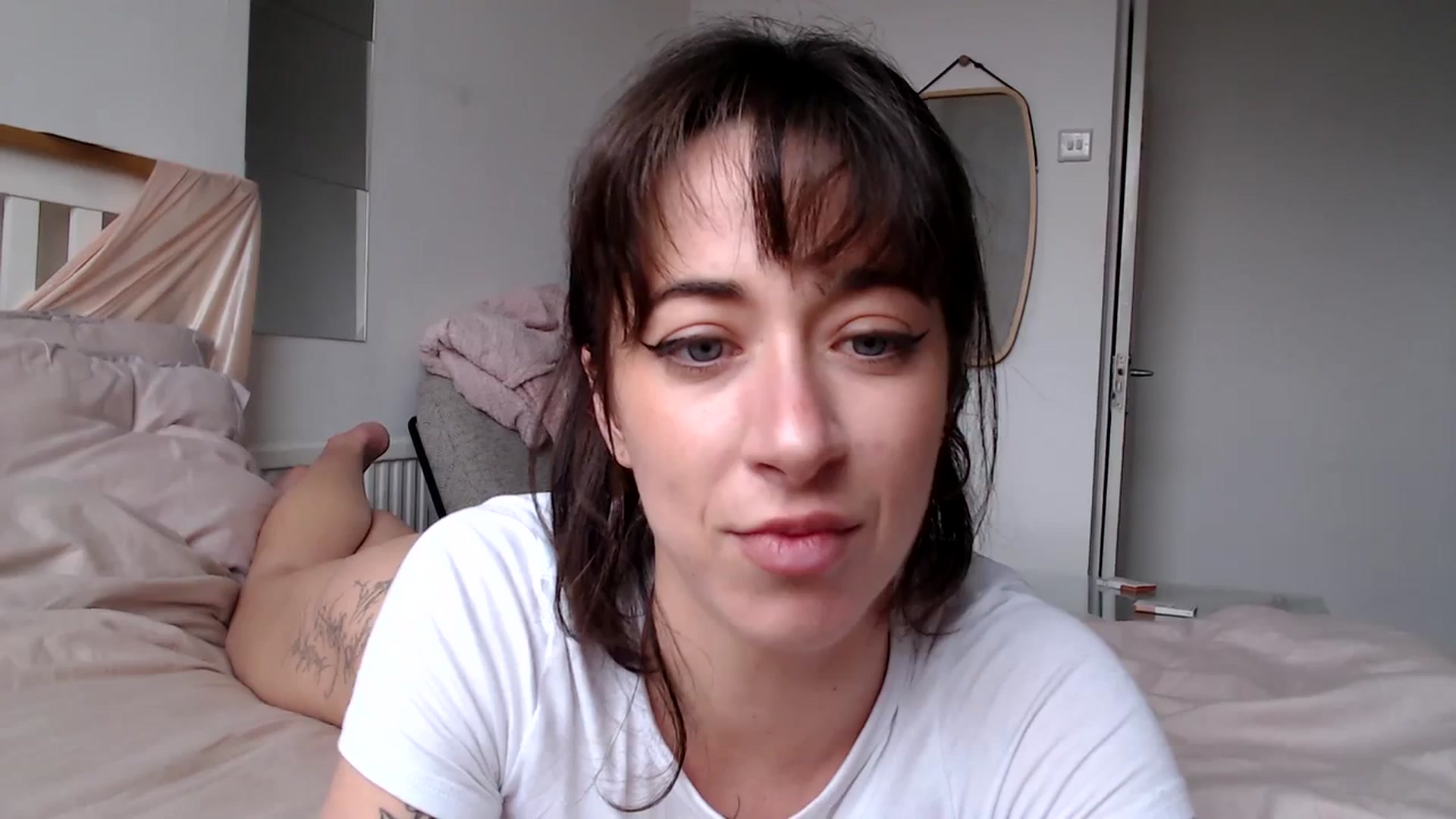 Gallery image thumbnail from KlaraDelgado's myfreecams stream on, 03/11/2024, 13:48 image 11 of 20