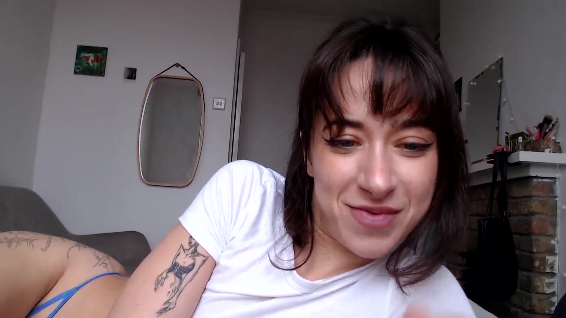 Gallery image thumbnail from KlaraDelgado's myfreecams stream on, 03/11/2024, 13:48 image 2 of 20