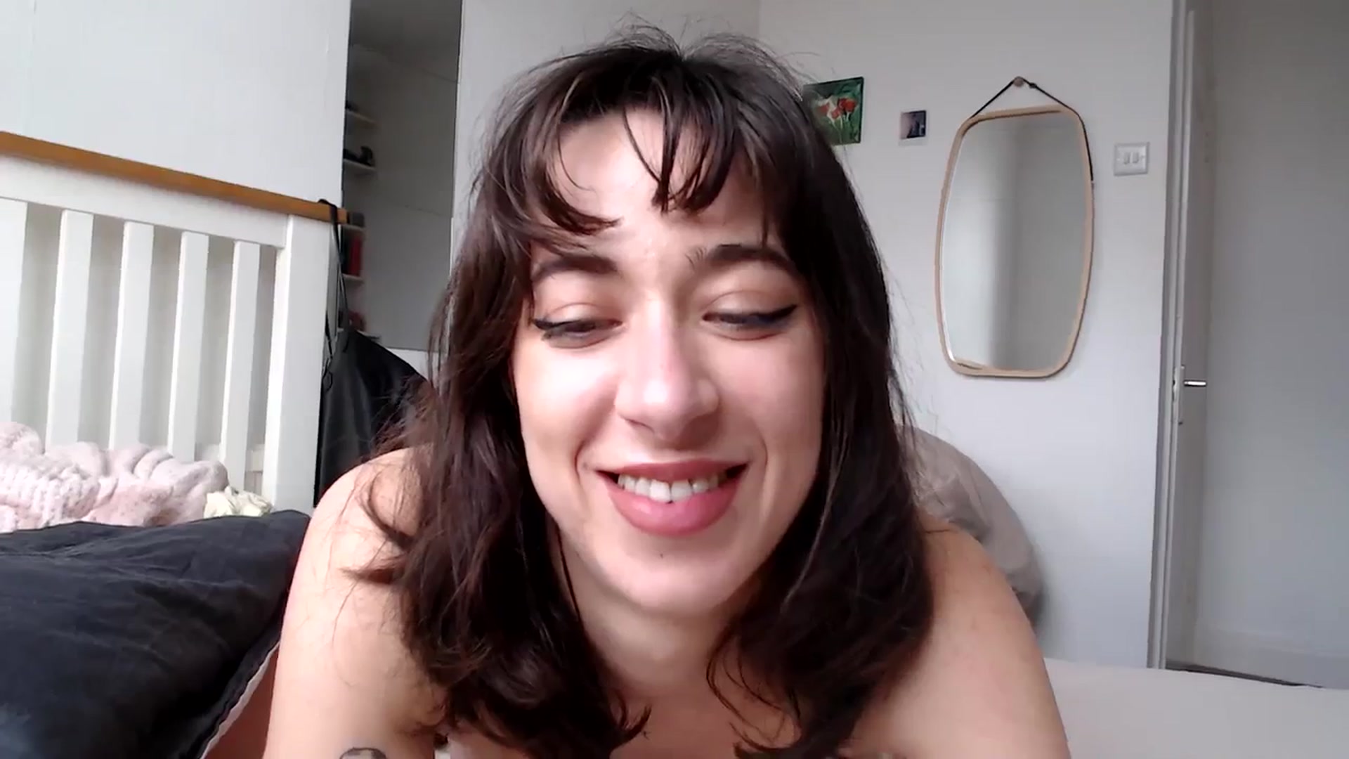 Gallery image thumbnail from KlaraDelgado's myfreecams stream on, 03/27/2024, 11:21 image 17 of 20