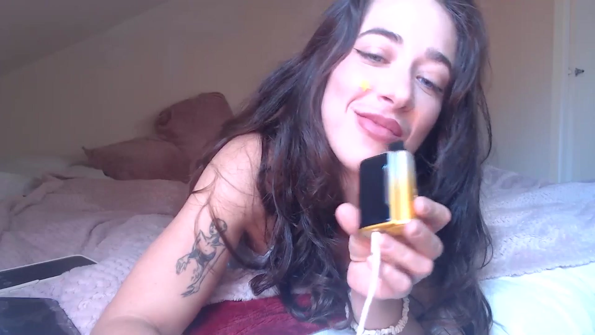 Gallery image thumbnail from KlaraDelgado's myfreecams stream on, 11/01/2025, 12:53 image 12 of 20