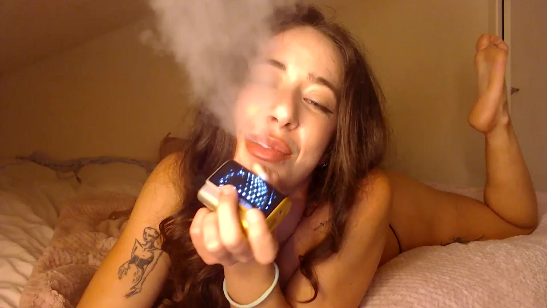 Gallery image thumbnail from KlaraDelgado's myfreecams stream on, 11/02/2025, 16:50 image 20 of 20