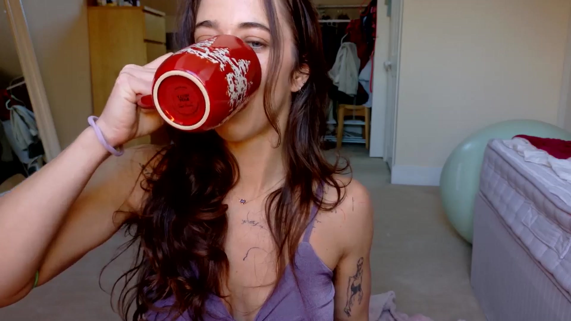 Gallery image thumbnail from KlaraDelgado's myfreecams stream on, 11/21/2025, 13:35 image 14 of 20