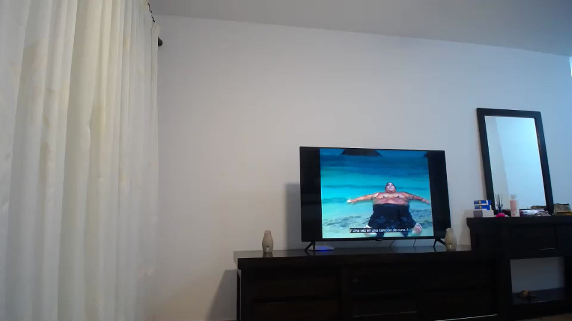 Gallery image thumbnail from Klara_Team's myfreecams stream on, 11/20/2023, 22:47 image 20 of 20
