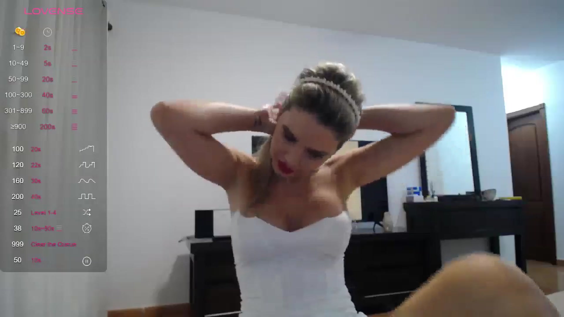 Gallery image thumbnail from Klara_Team's myfreecams stream on, 11/22/2023, 22:52 image 7 of 20