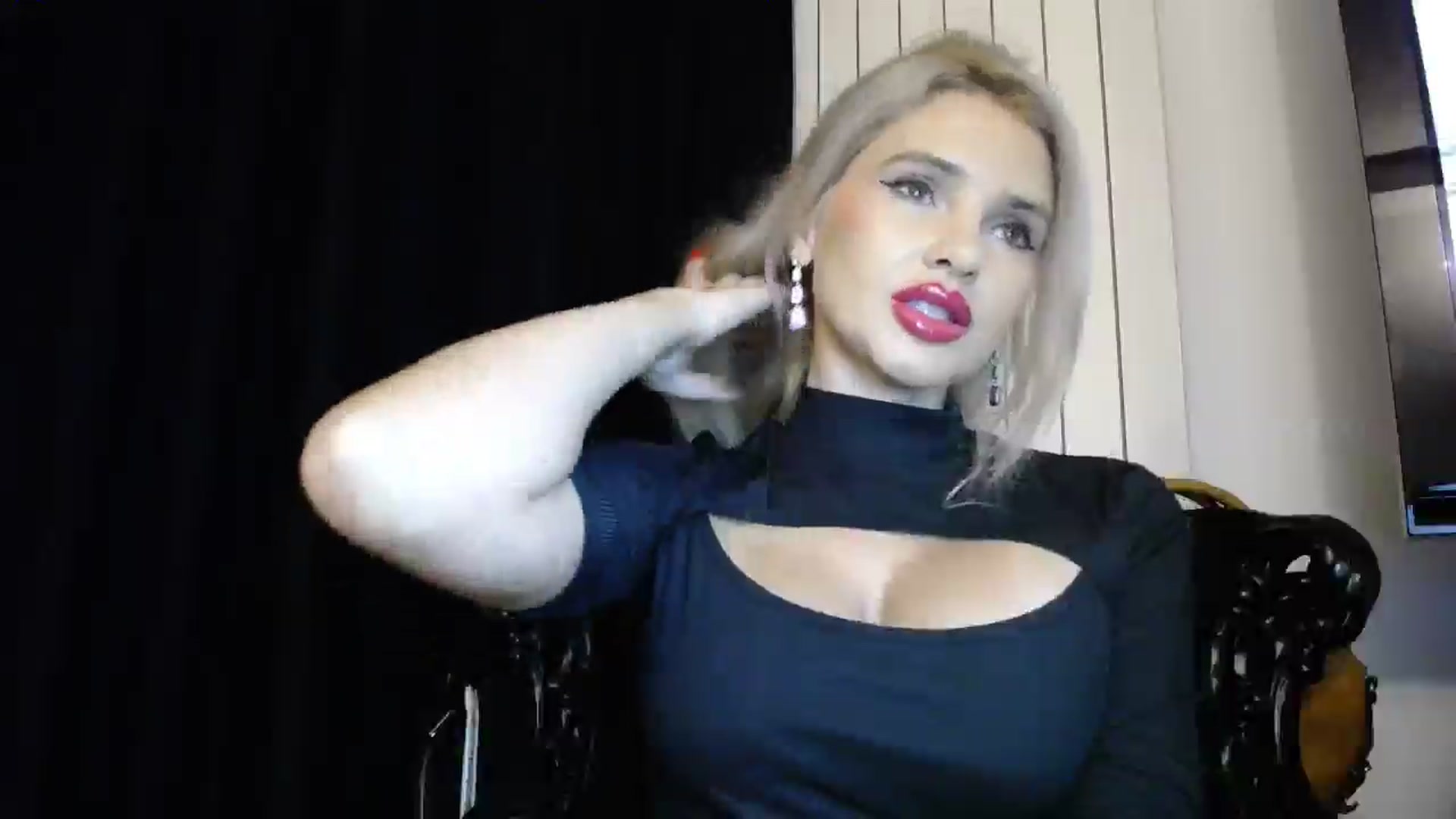 Gallery image thumbnail from Klarita's myfreecams stream on, 03/05/2026, 22:57 image 16 of 20