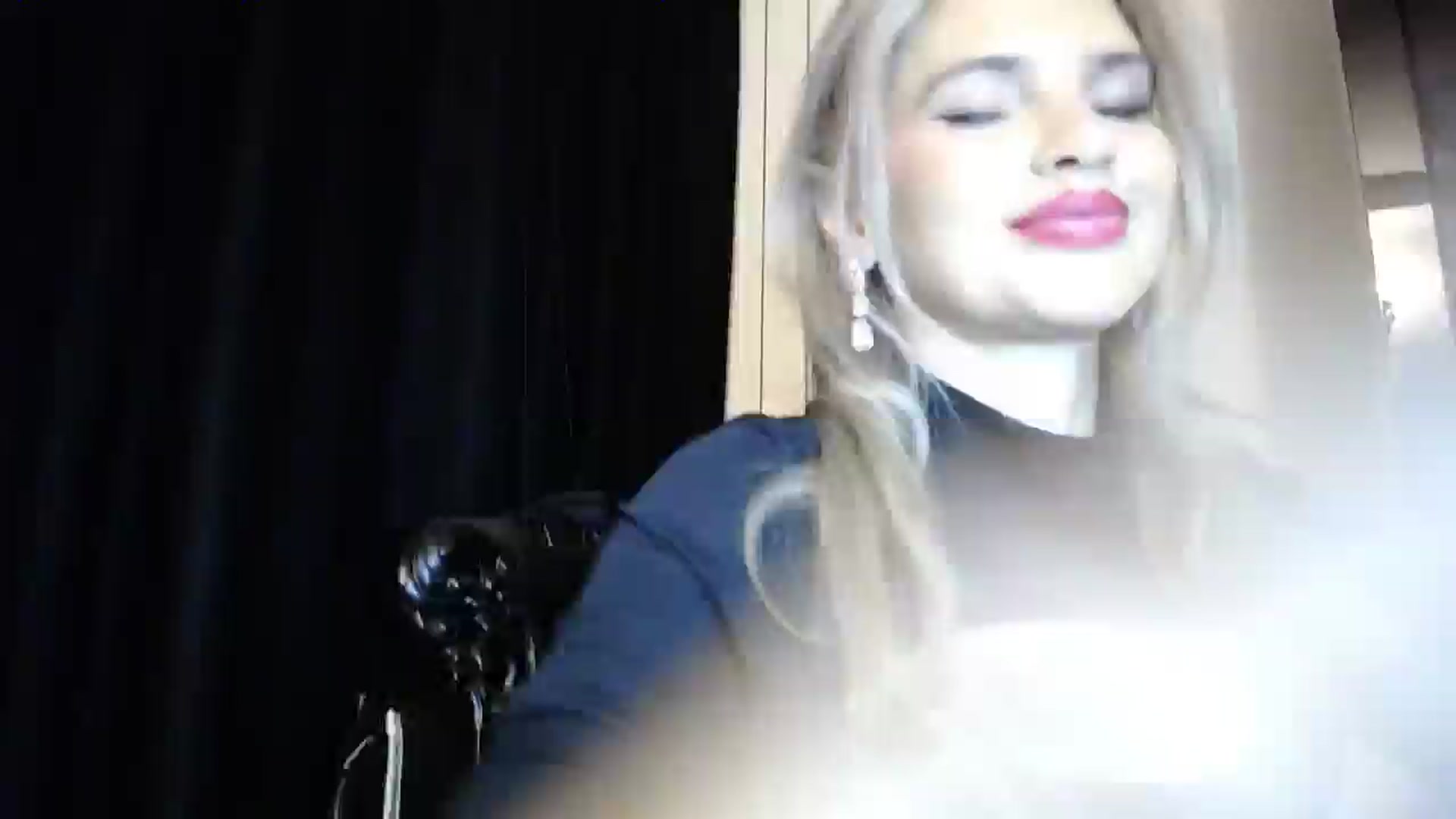 Gallery image thumbnail from Klarita's myfreecams stream on, 03/05/2026, 22:57 image 1 of 20