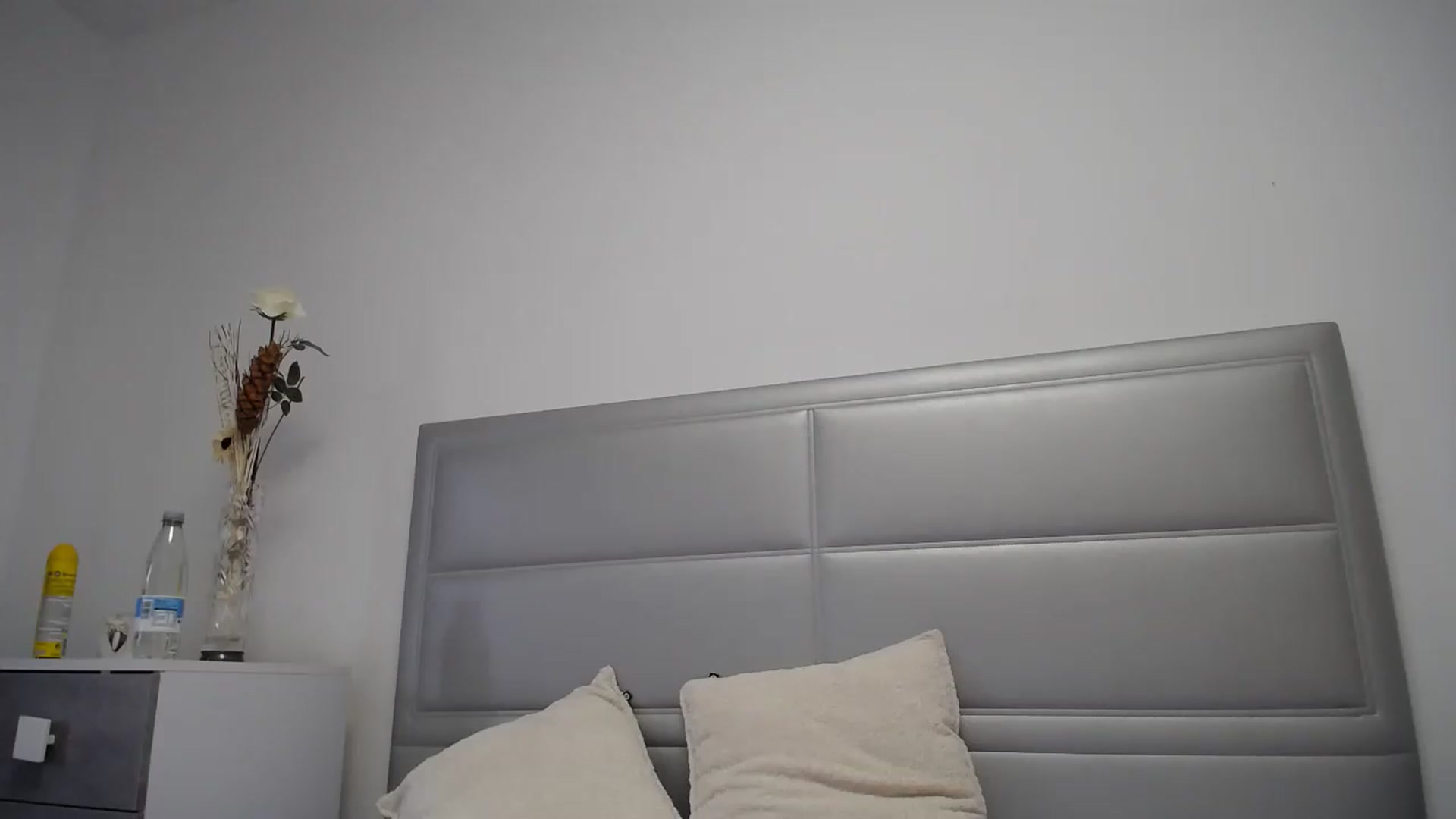 Gallery image thumbnail from Klarita's myfreecams stream on, 05/24/2026, 21:42 image 5 of 20