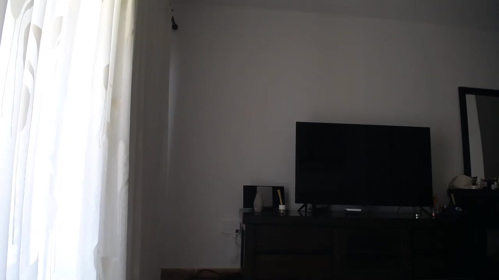 Gallery image thumbnail from Klarita's myfreecams stream on, 06/20/2026, 14:58 image 17 of 20