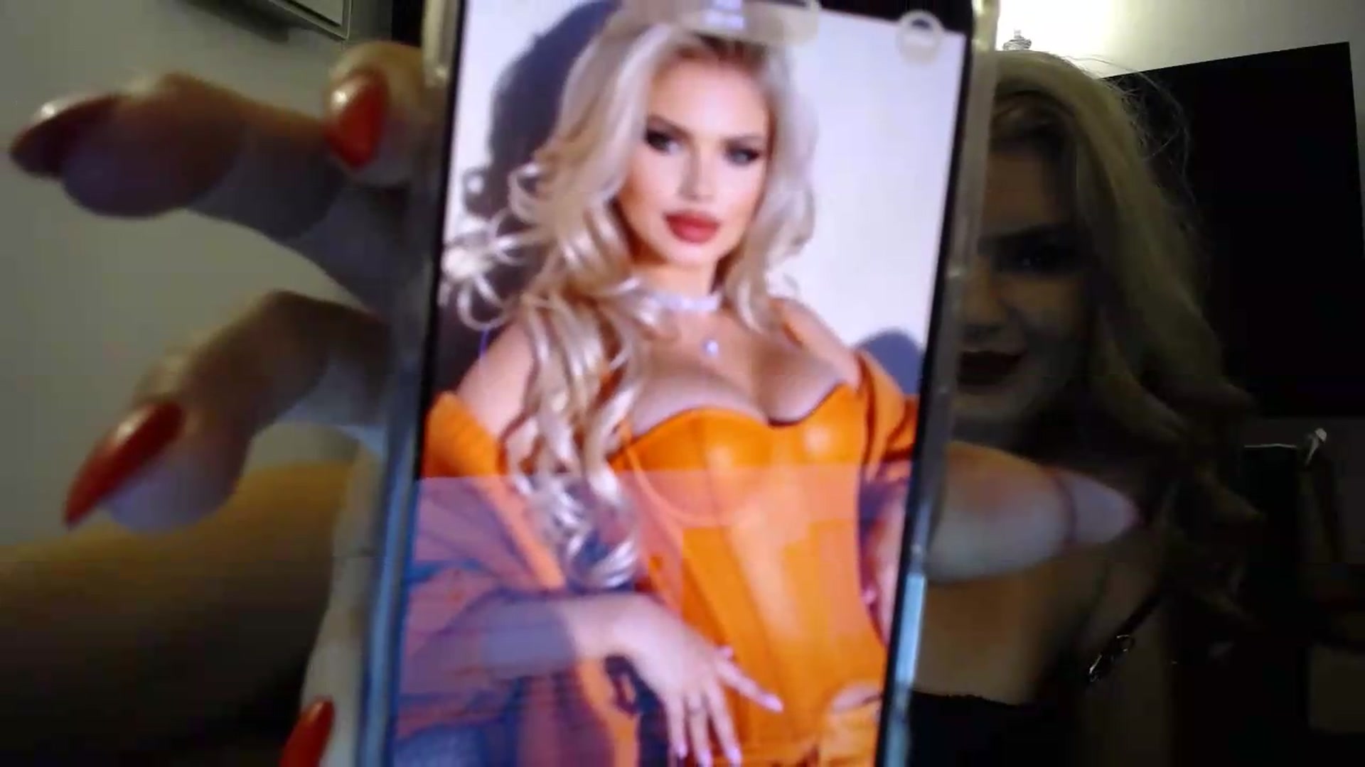 Gallery image thumbnail from Klarita's myfreecams stream on, 07/15/2026, 22:24 image 8 of 20