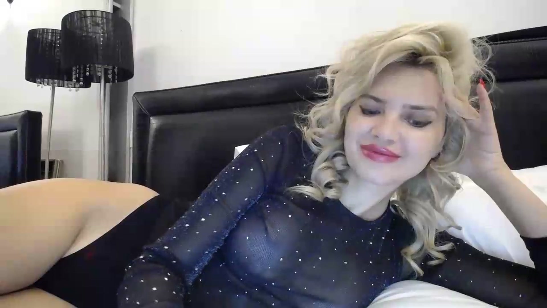 Gallery image thumbnail from Klarita's myfreecams stream on, 09/22/2026, 22:12 image 11 of 20