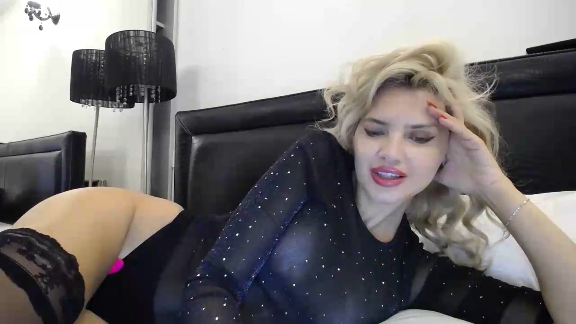 Gallery image thumbnail from Klarita's myfreecams stream on, 09/22/2026, 22:12 image 15 of 20