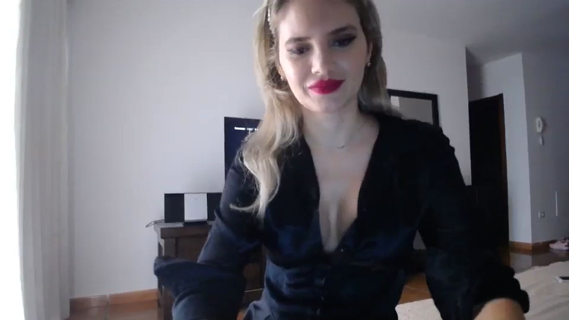 Gallery image thumbnail from Klarita_'s myfreecams stream on, 11/26/2023, 15:06 image 2 of 20