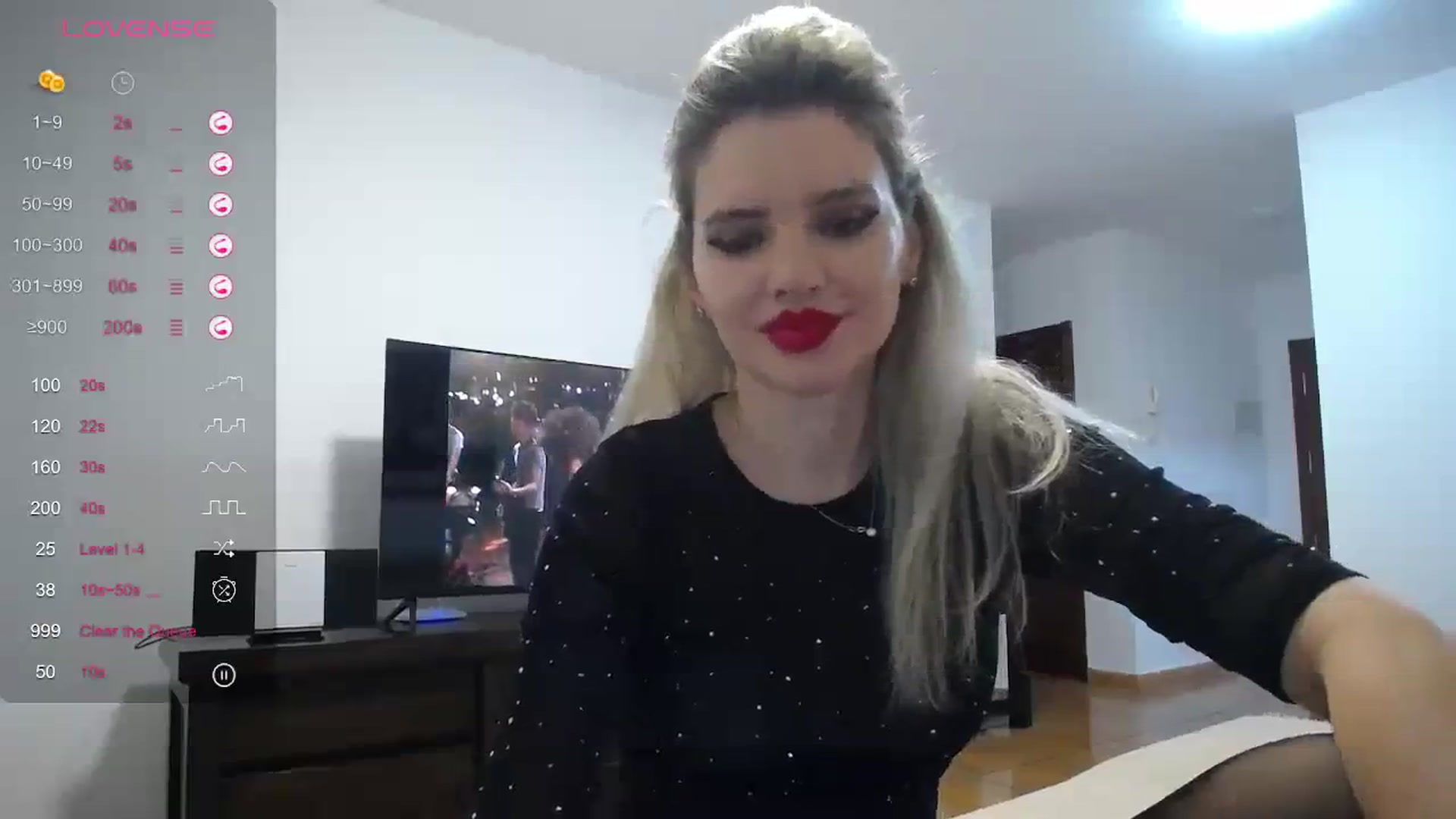 Gallery image thumbnail from Klarita_'s myfreecams stream on, 11/28/2023, 23:32 image 9 of 20