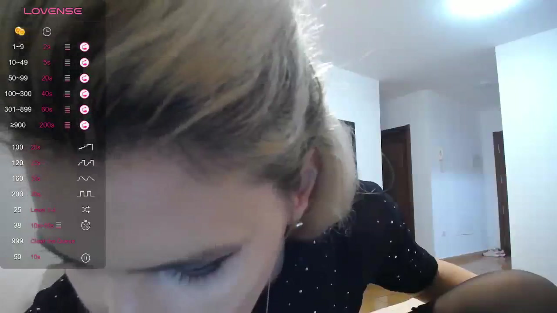 Gallery image thumbnail from Klarita_'s myfreecams stream on, 11/28/2023, 23:32 image 10 of 20