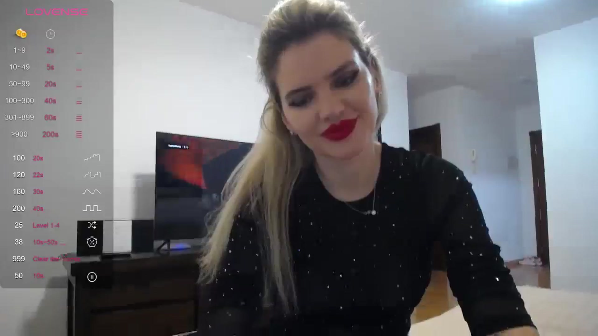 Gallery image thumbnail from Klarita_'s myfreecams stream on, 11/28/2023, 23:32 image 12 of 20