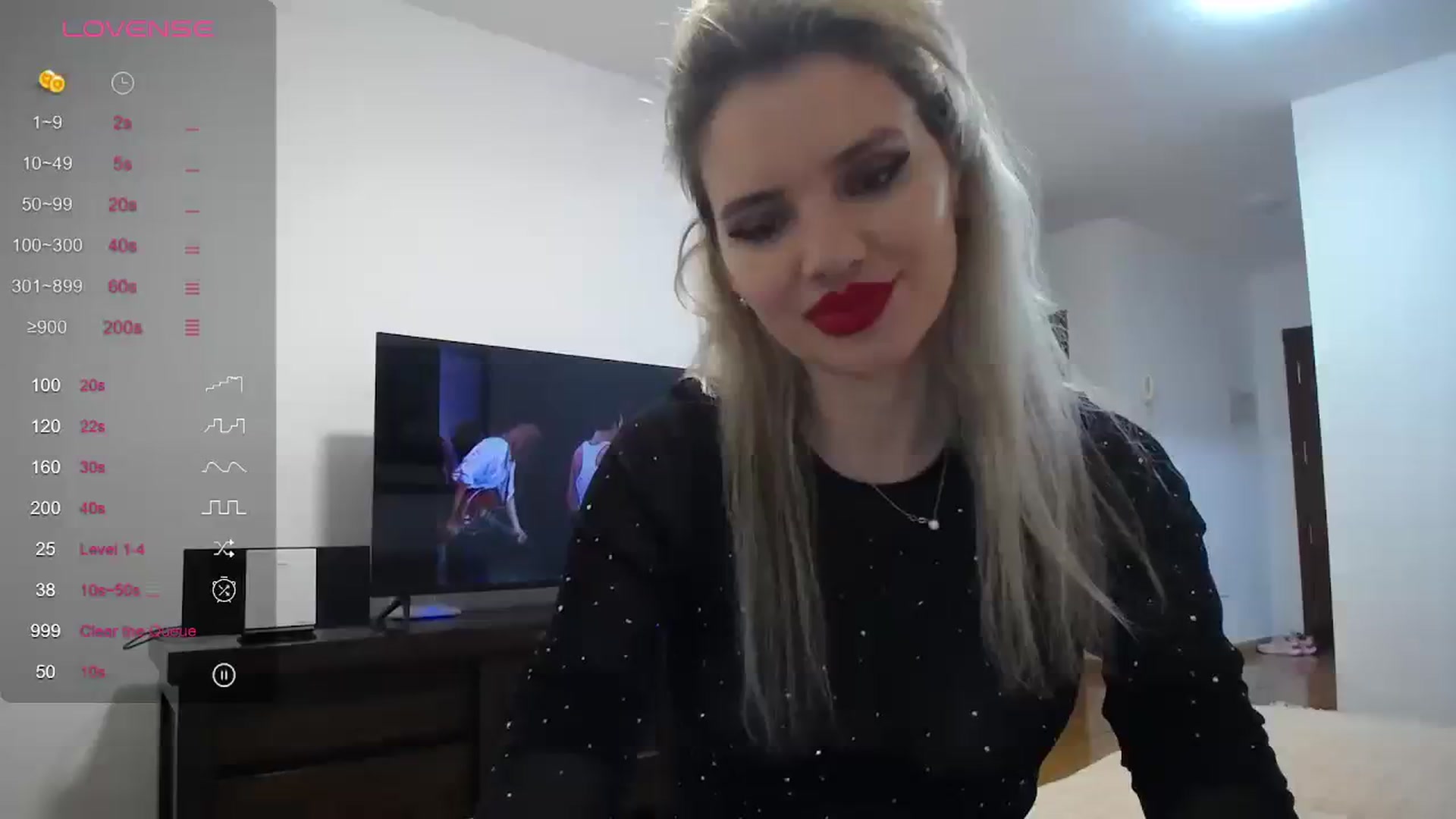 Gallery image thumbnail from Klarita_'s myfreecams stream on, 11/28/2023, 23:32 image 13 of 20