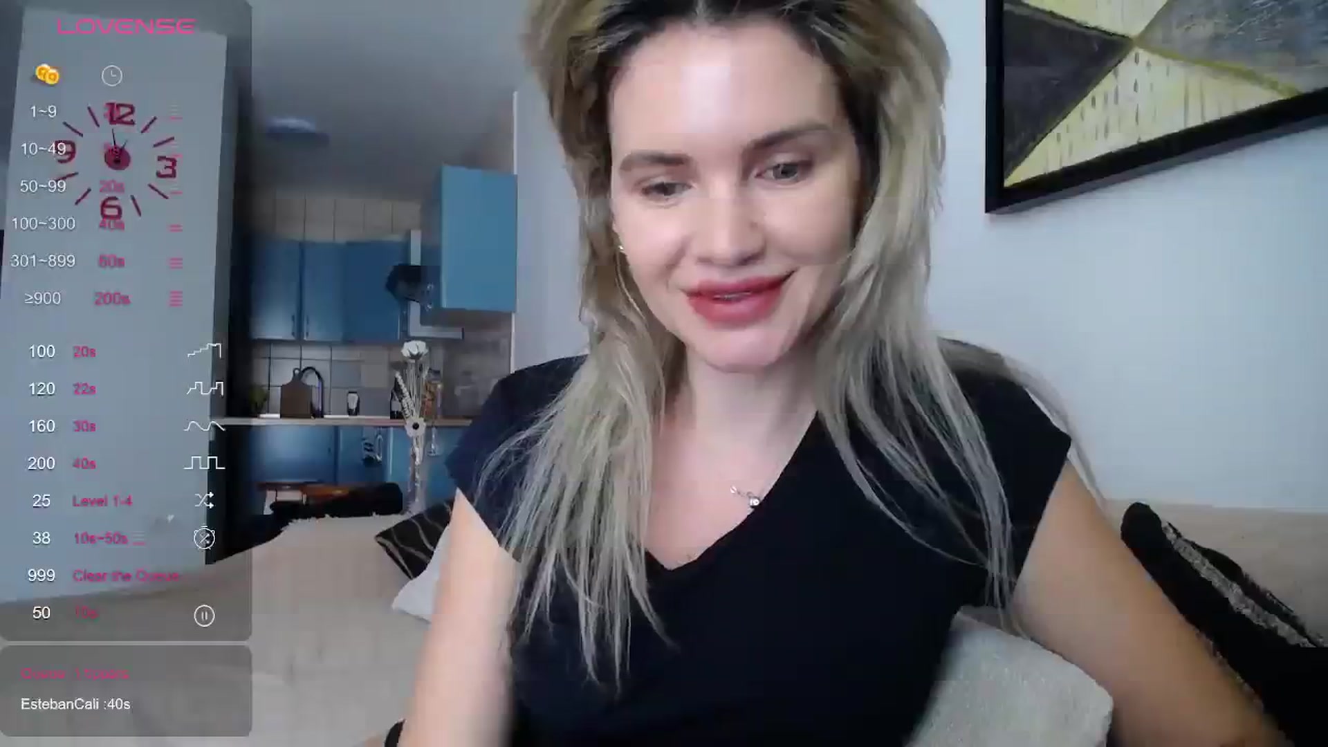 Gallery image thumbnail from Klarita_'s myfreecams stream on, 12/18/2023, 15:09 image 4 of 20