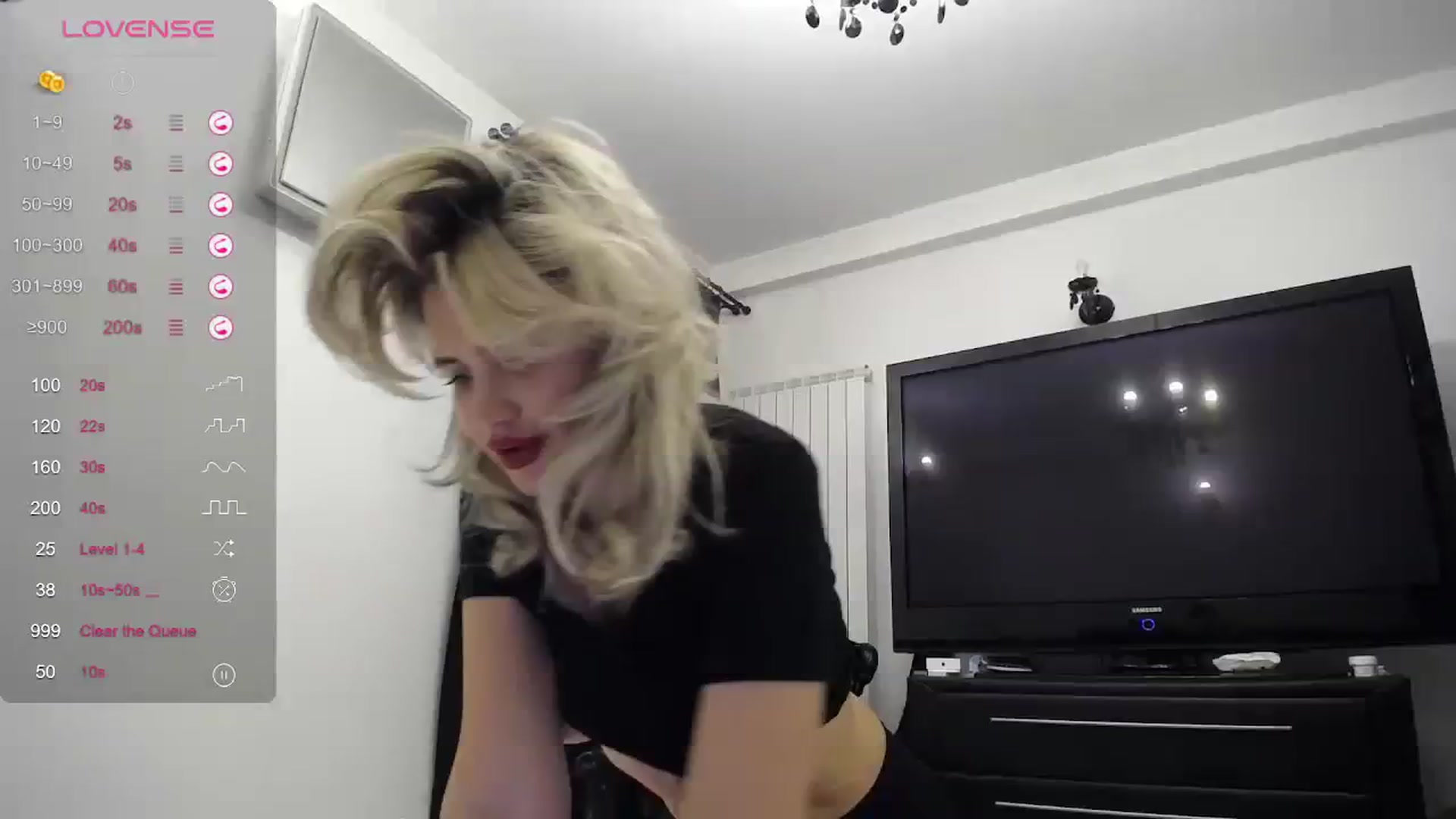 Gallery image thumbnail from Klarita_'s myfreecams stream on, 01/12/2024, 15:43 image 1 of 20