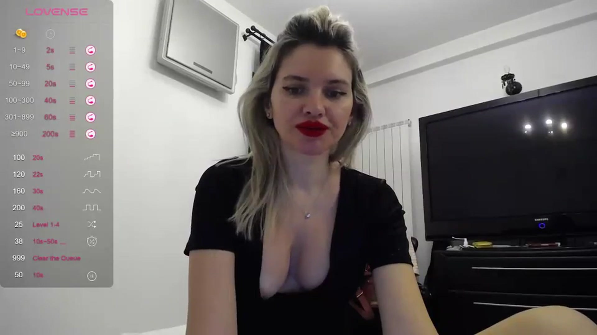 Gallery image thumbnail from Klarita_'s myfreecams stream on, 01/24/2024, 23:20 image 4 of 20