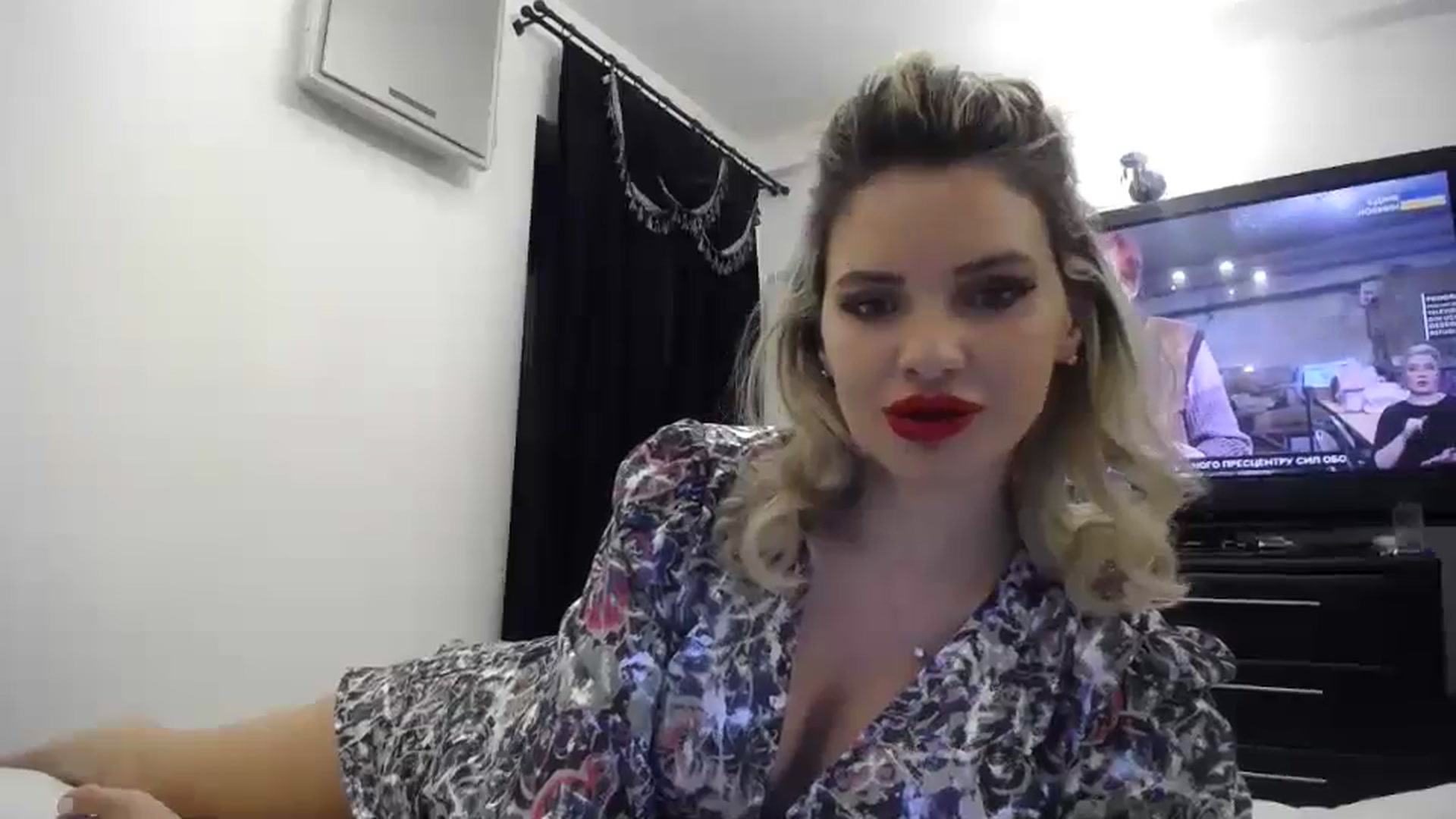 Gallery image thumbnail from Klarita_'s myfreecams stream on, 01/30/2024, 21:39 image 3 of 20