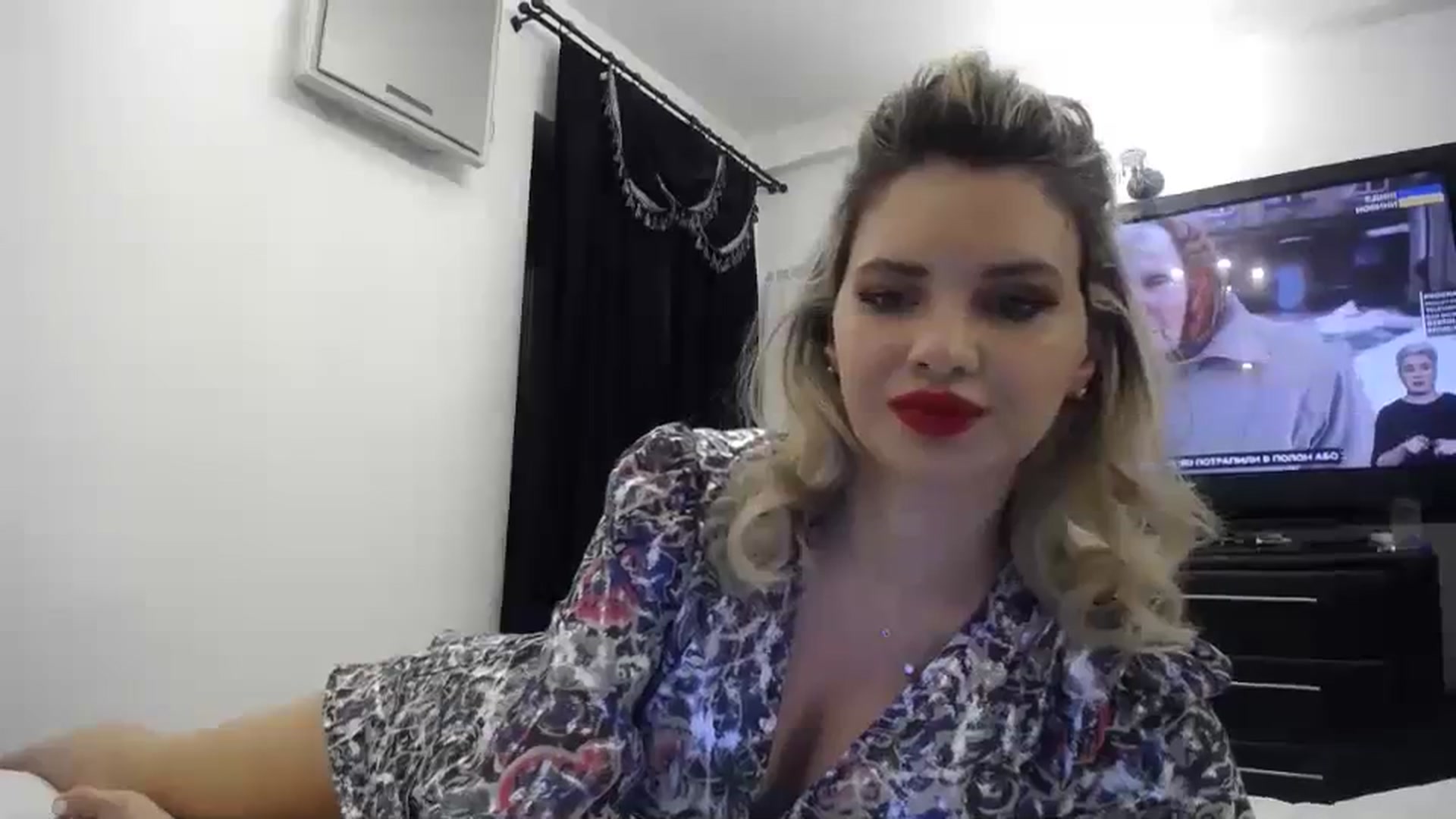 Gallery image thumbnail from Klarita_'s myfreecams stream on, 01/30/2024, 21:39 image 4 of 20
