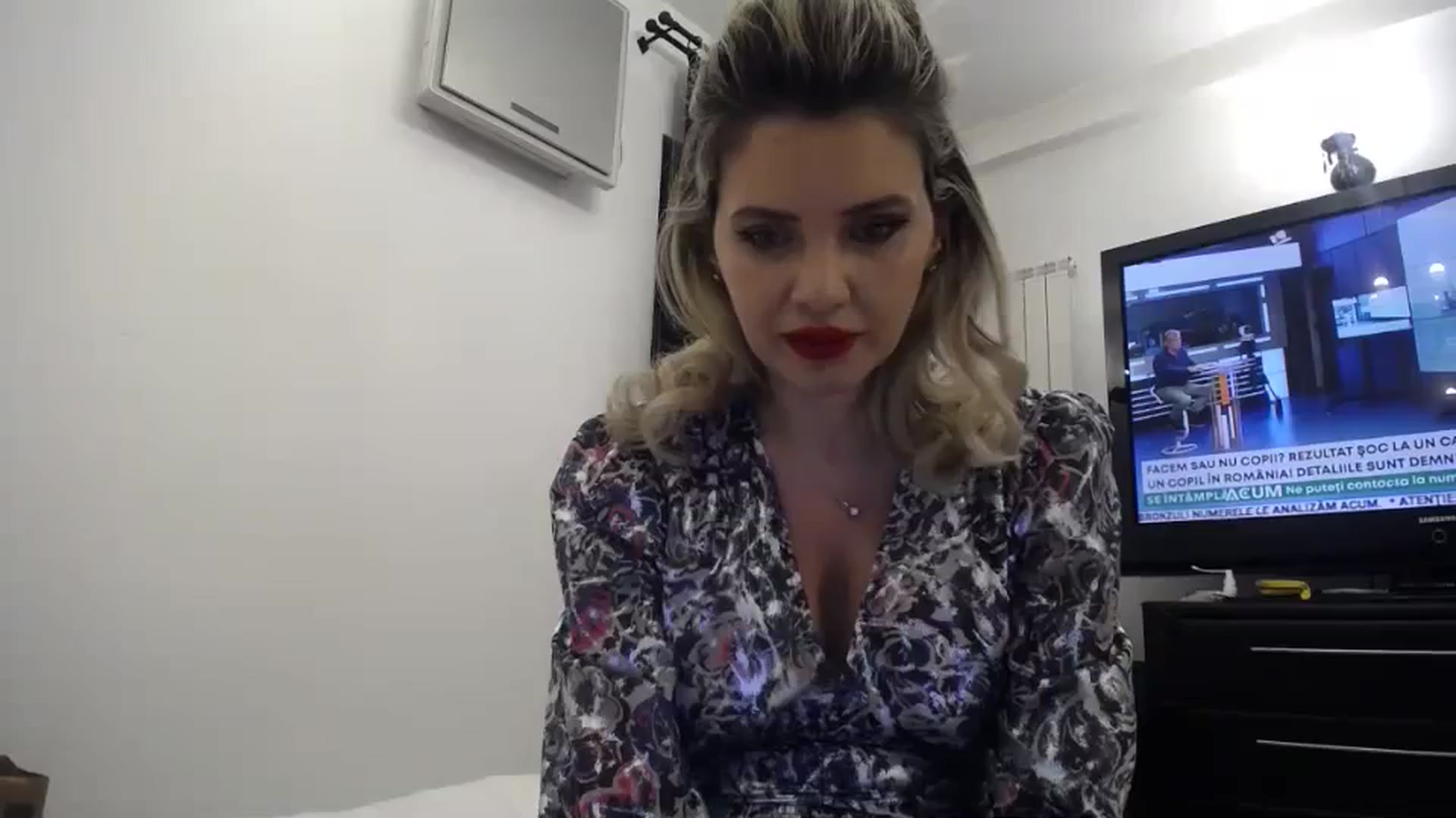 Gallery image thumbnail from Klarita_'s myfreecams stream on, 01/30/2024, 22:23 image 16 of 20