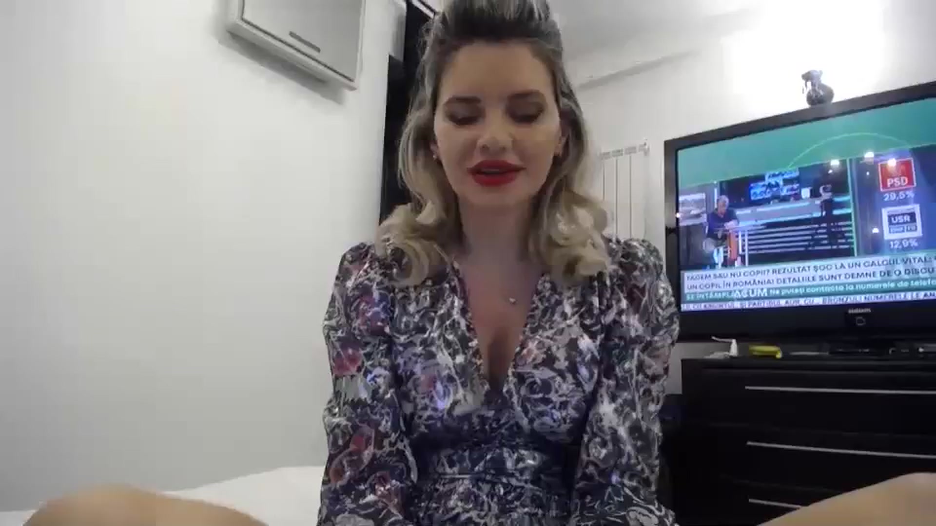 Gallery image thumbnail from Klarita_'s myfreecams stream on, 01/30/2024, 22:23 image 9 of 20