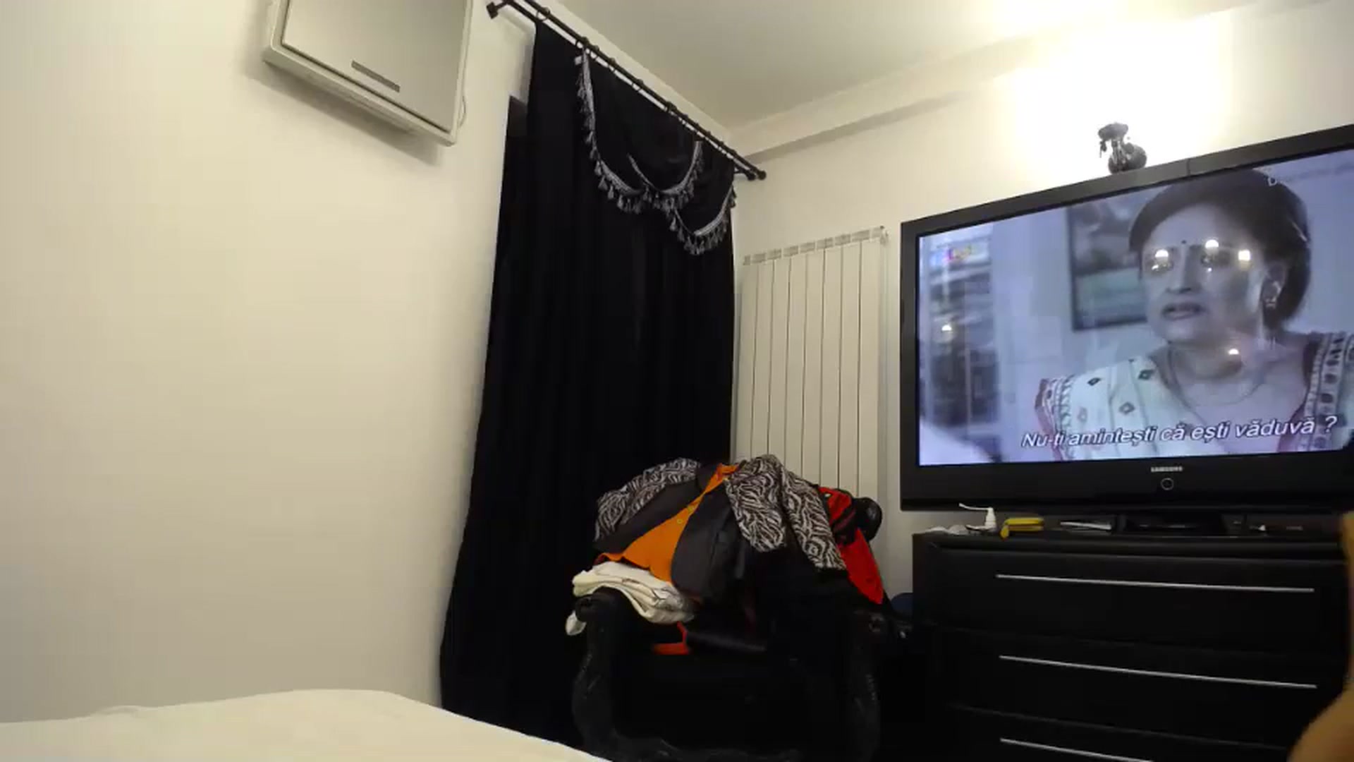 Gallery image thumbnail from Klarita_'s myfreecams stream on, 02/06/2024, 21:49 image 17 of 20