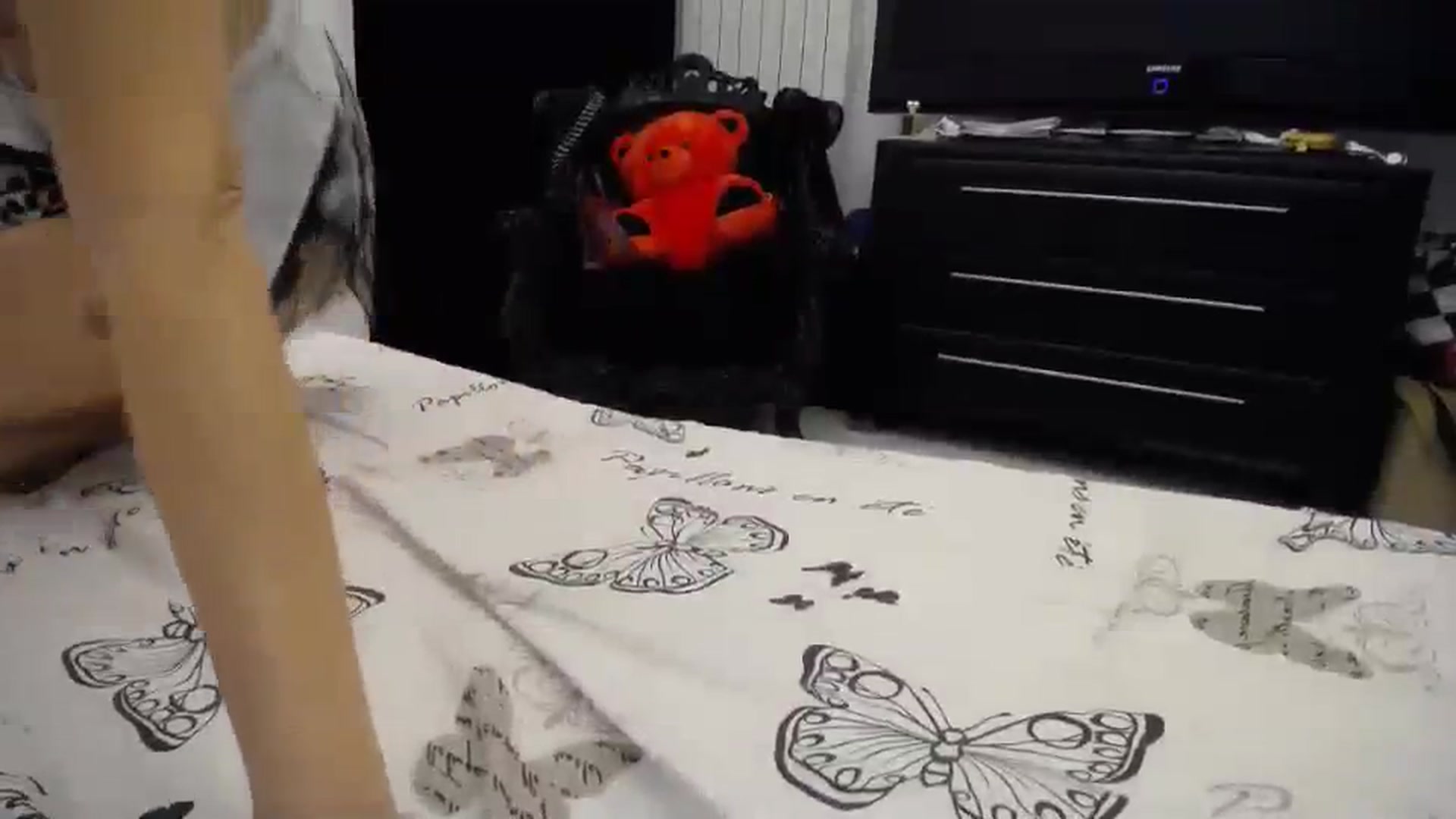 Gallery image thumbnail from Klarita_'s myfreecams stream on, 02/12/2024, 22:51 image 18 of 20