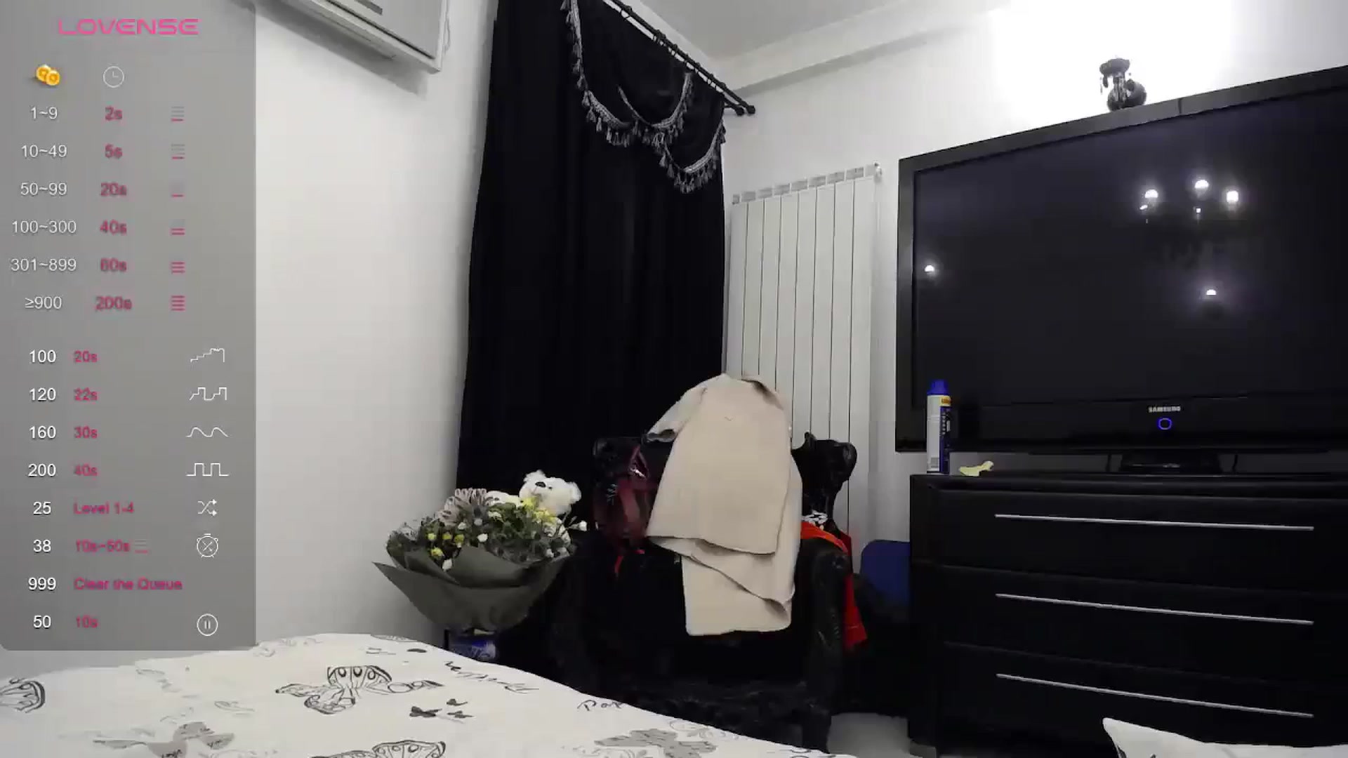 Gallery image thumbnail from Klarita_'s myfreecams stream on, 02/19/2024, 22:57 image 7 of 20