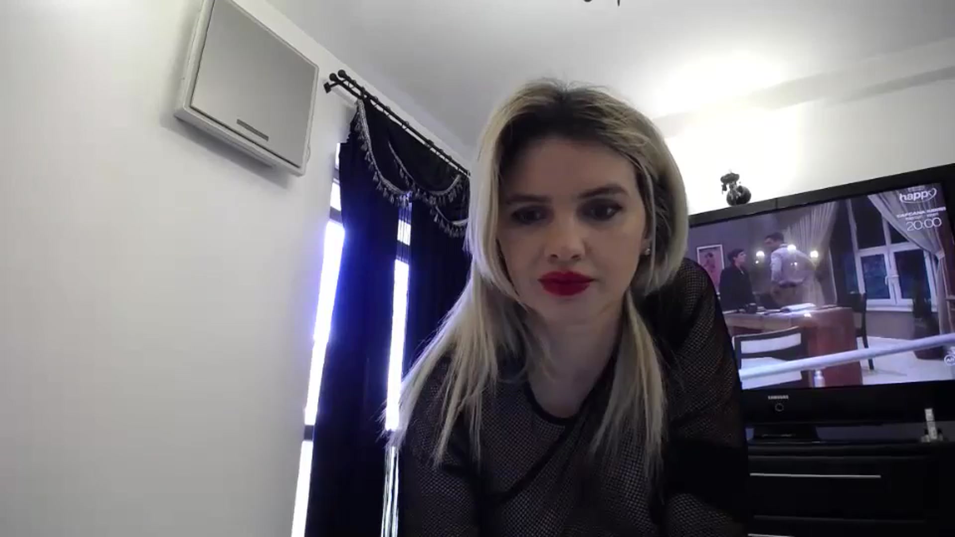 Gallery image thumbnail from Klarita_'s myfreecams stream on, 04/26/2024, 14:29 image 4 of 20