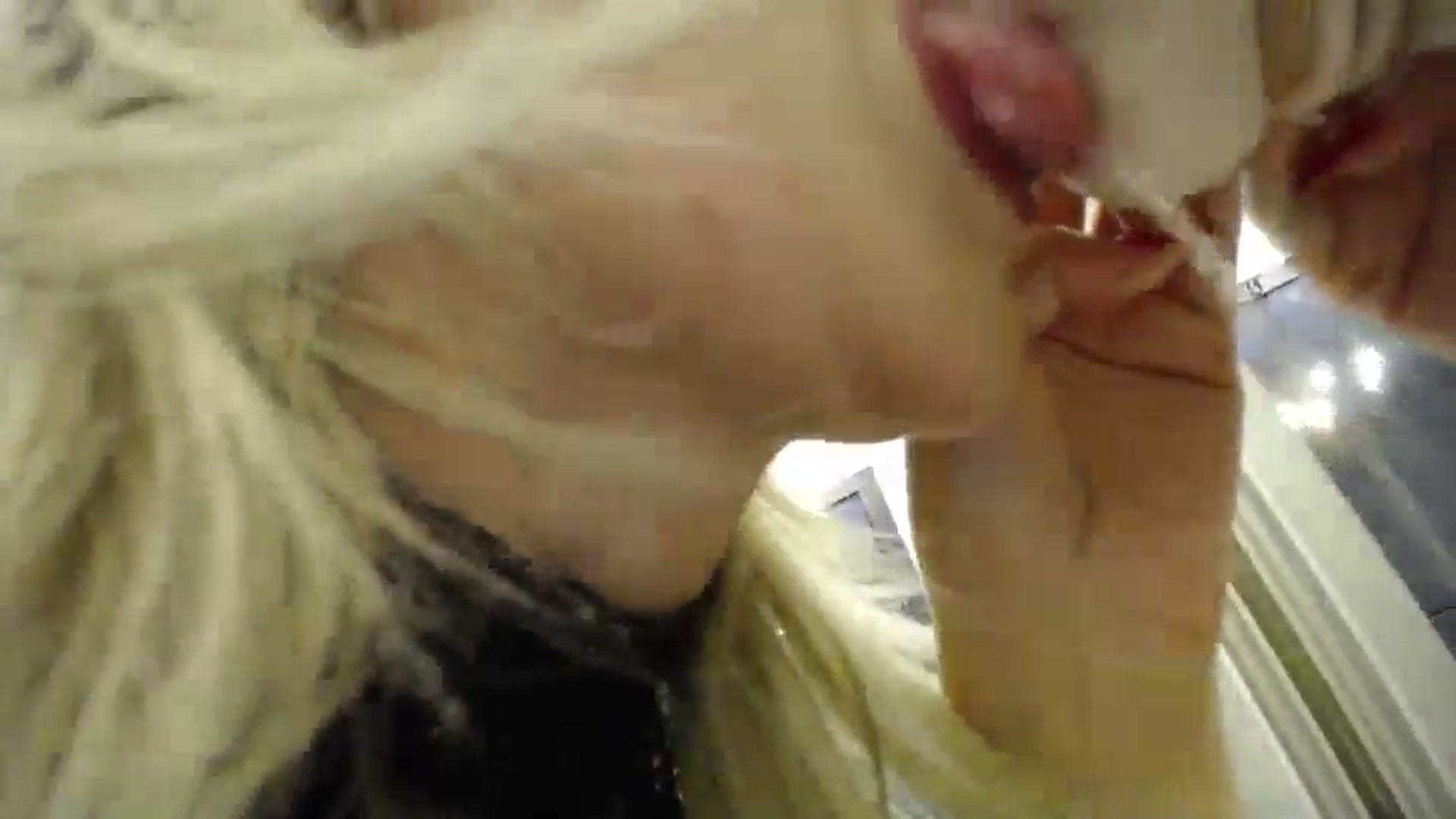Gallery image thumbnail from Klarita_'s myfreecams stream on, 05/27/2024, 21:45 image 9 of 20