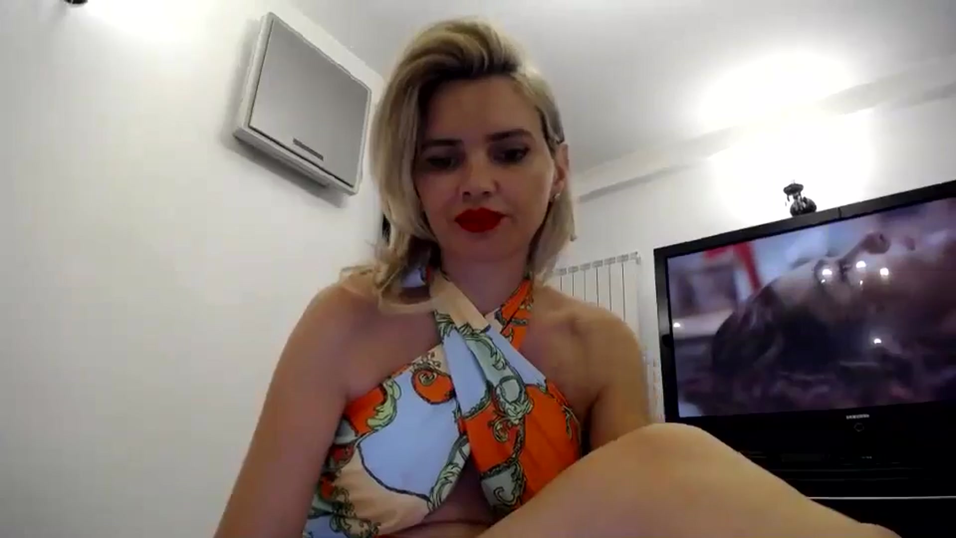 Gallery image thumbnail from Klarita_'s myfreecams stream on, 05/30/2024, 20:43 image 20 of 20
