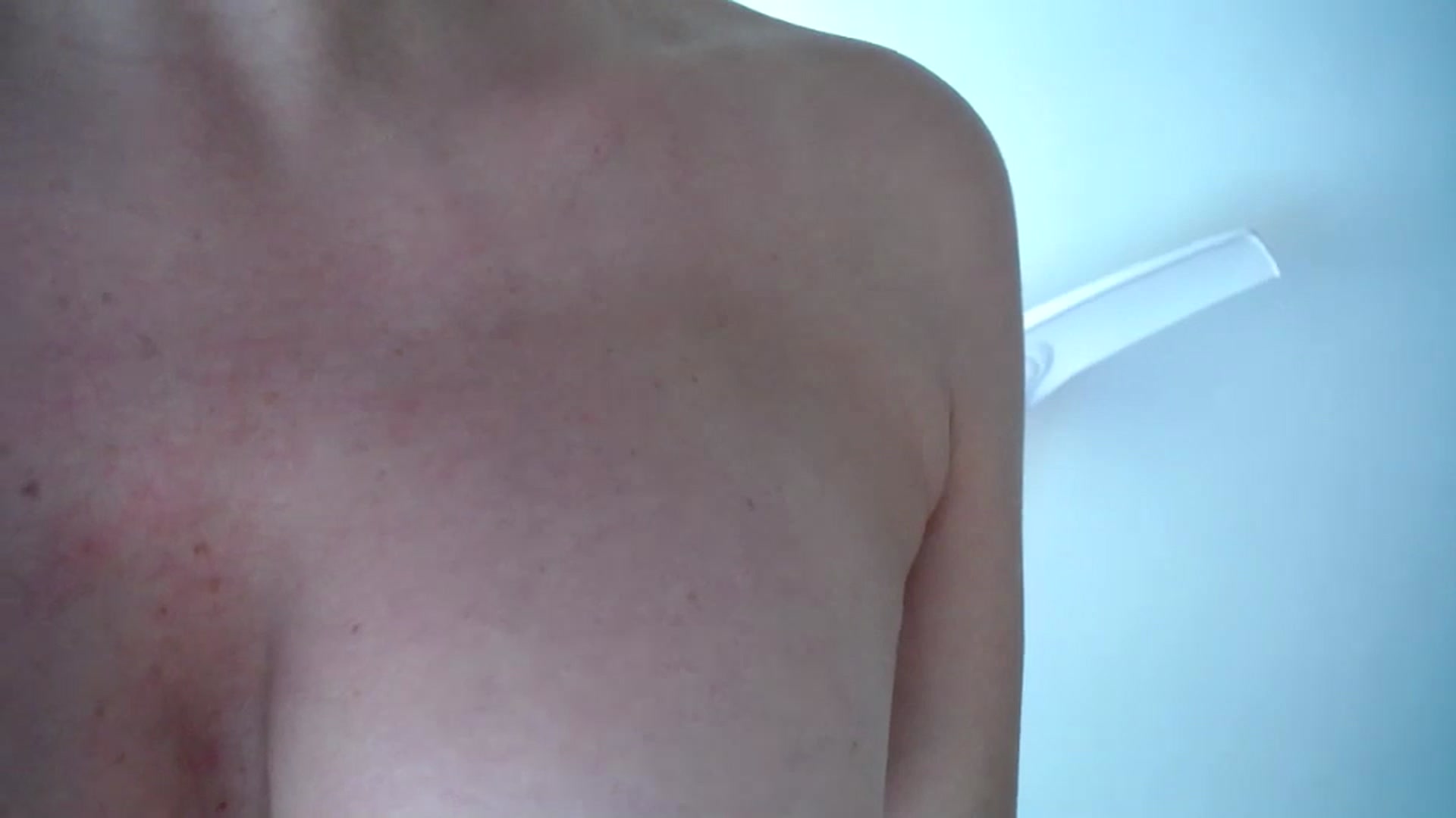 Gallery image thumbnail from Klarita_'s myfreecams stream on, 06/02/2024, 14:09 image 16 of 20