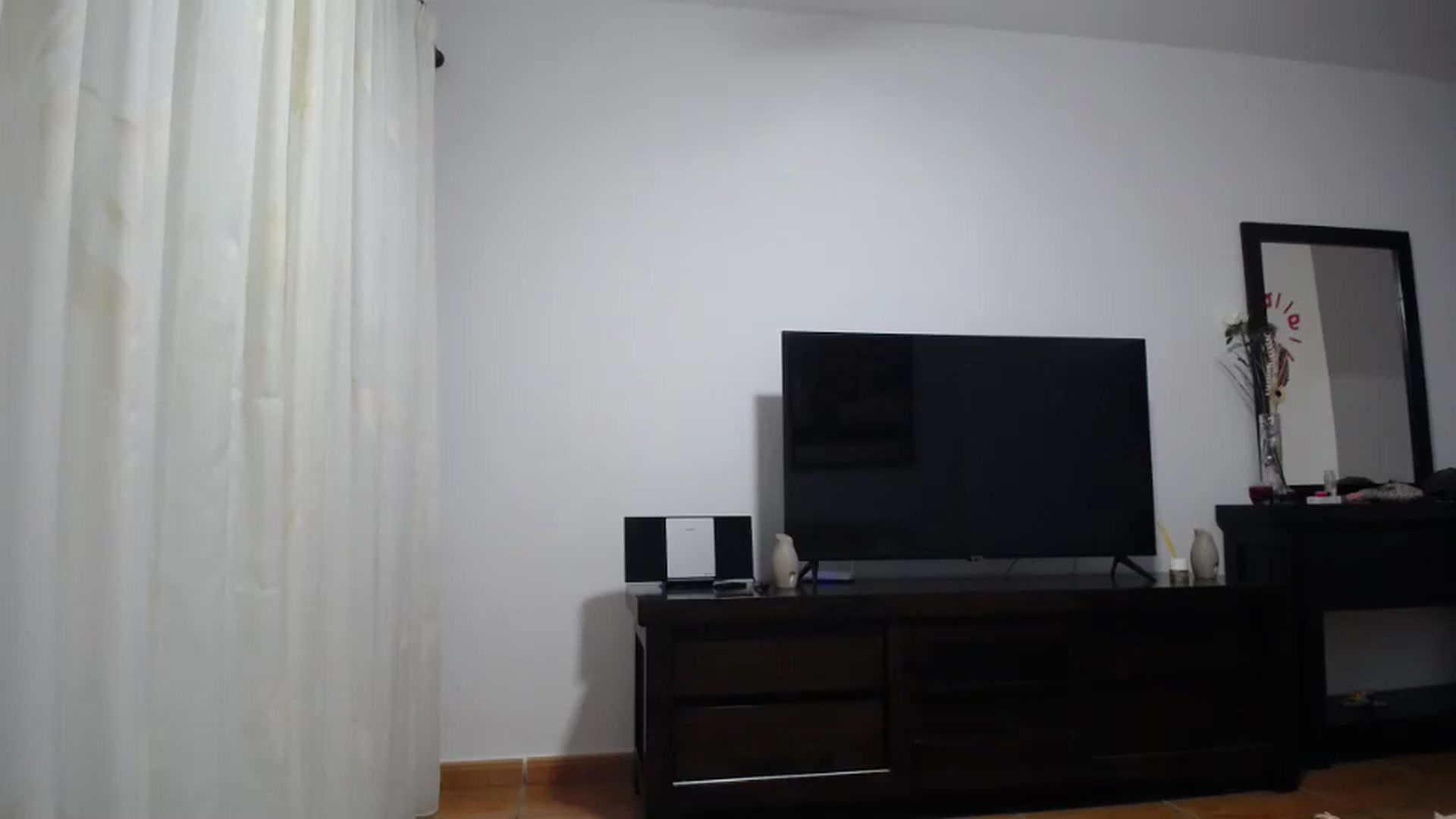 Gallery image thumbnail from Klarita_'s myfreecams stream on, 06/04/2024, 21:57 image 13 of 20