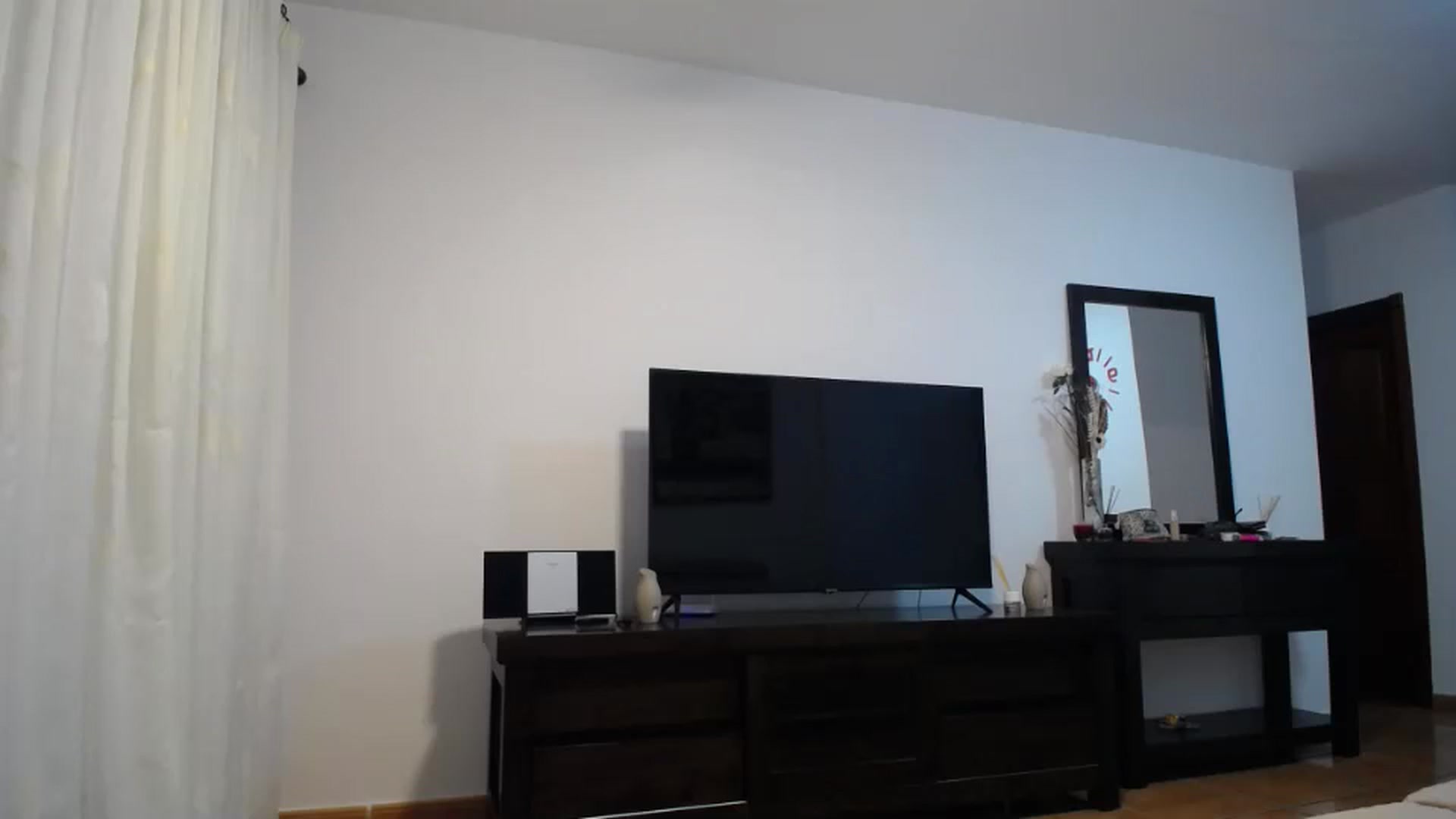 Gallery image thumbnail from Klarita_'s myfreecams stream on, 06/06/2024, 21:00 image 3 of 20