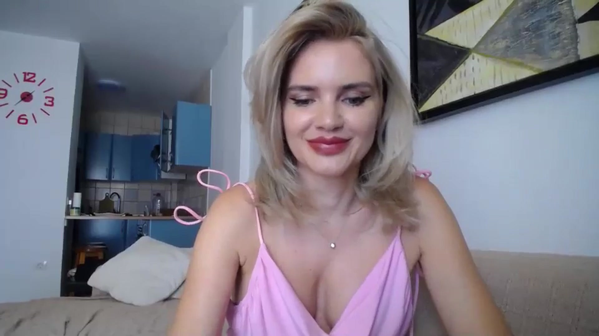 Gallery image thumbnail from Klarita_'s myfreecams stream on, 06/28/2024, 14:53 image 5 of 20