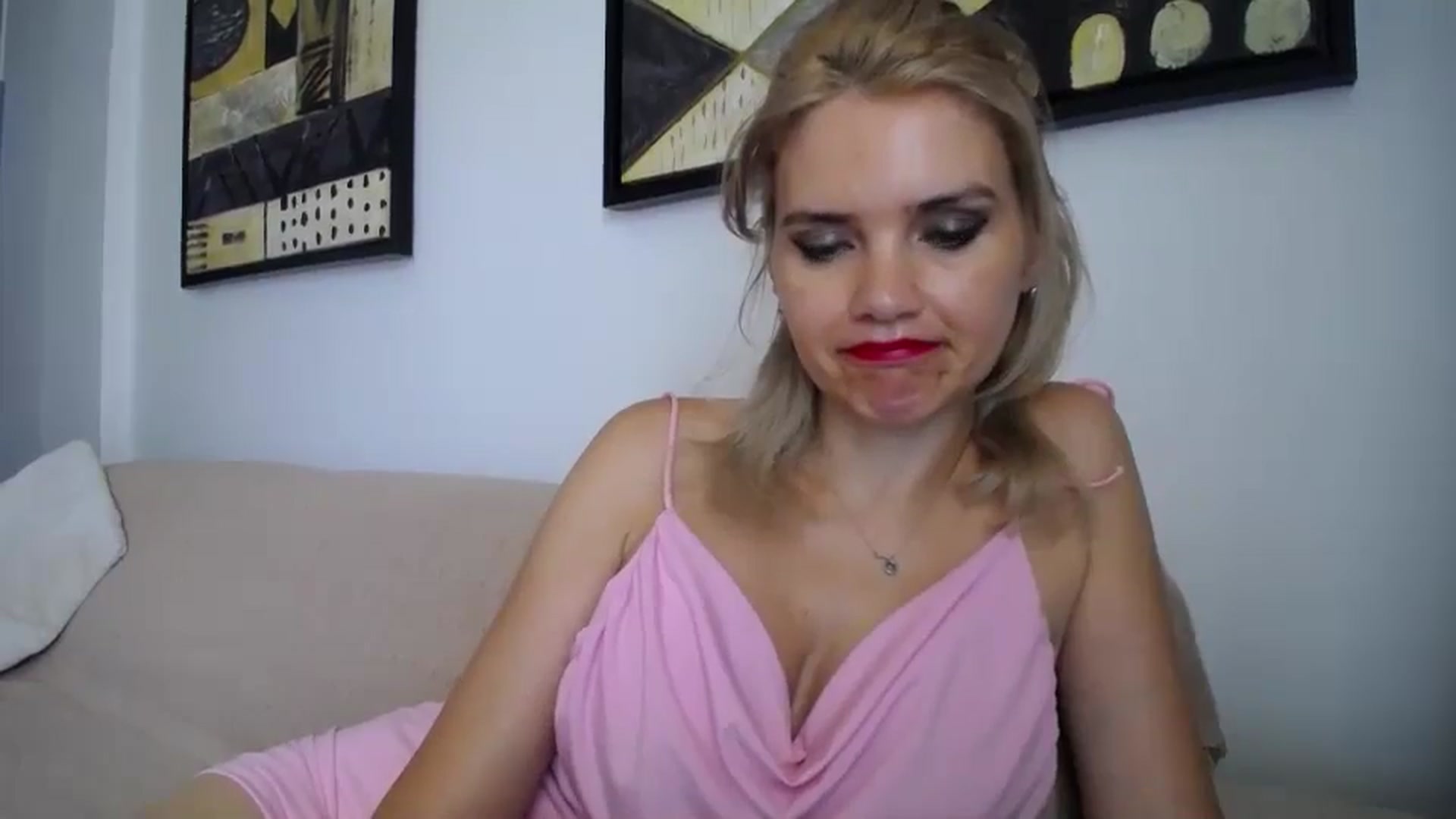 Gallery image thumbnail from Klarita_'s myfreecams stream on, 06/30/2024, 13:52 image 5 of 20