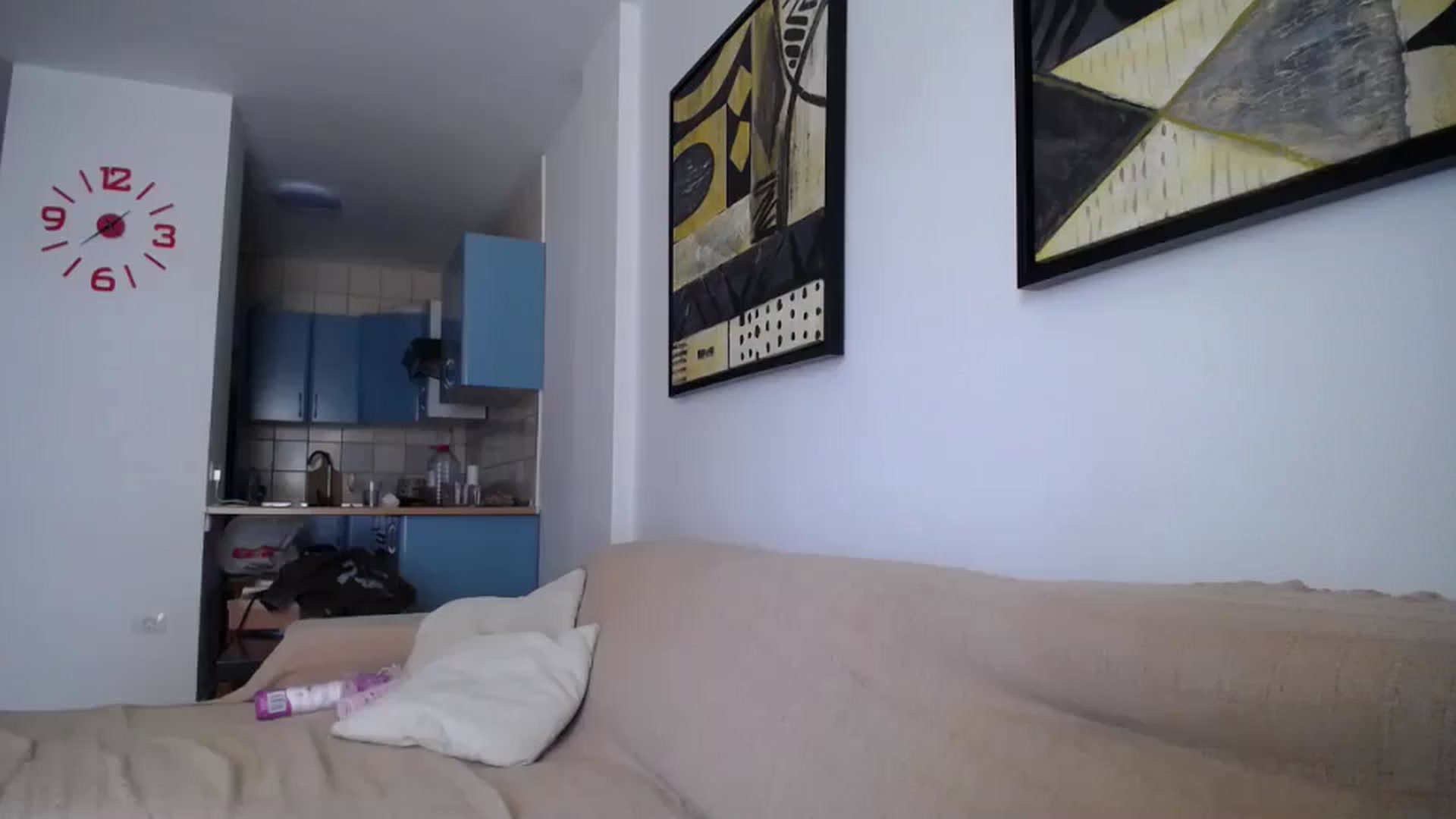 Gallery image thumbnail from Klarita_'s myfreecams stream on, 07/05/2024, 14:29 image 3 of 20