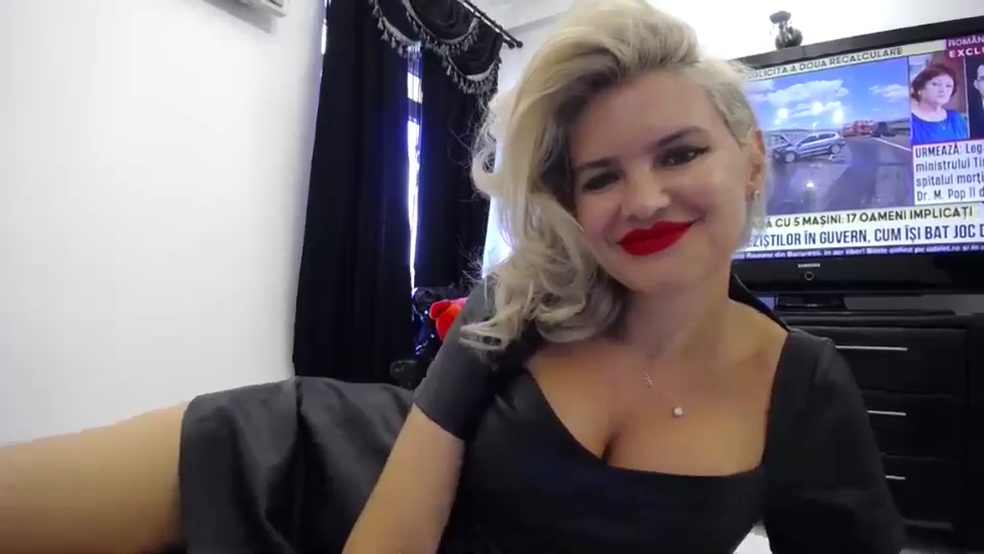 Gallery image thumbnail from Klarita_'s myfreecams stream on, 08/10/2024, 14:54 image 5 of 20