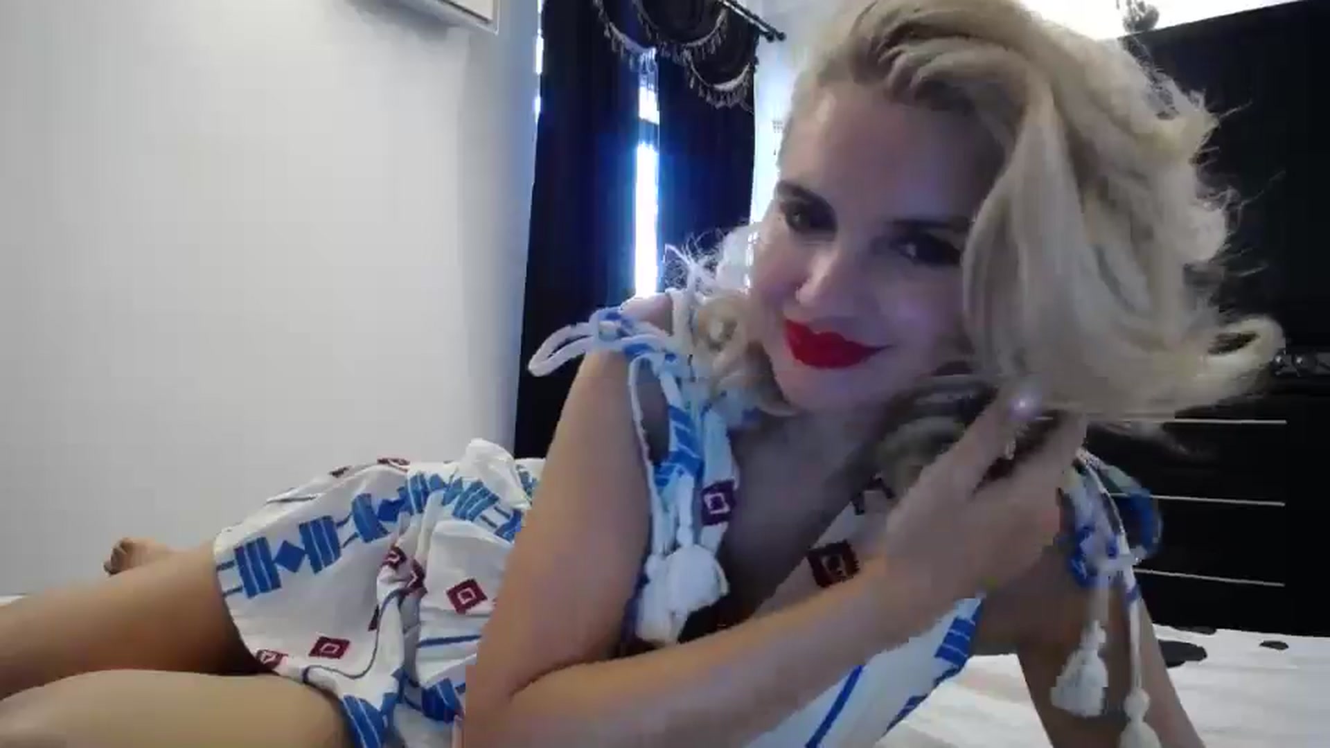 Gallery image thumbnail from Klarita_'s myfreecams stream on, 08/11/2024, 14:59 image 2 of 20