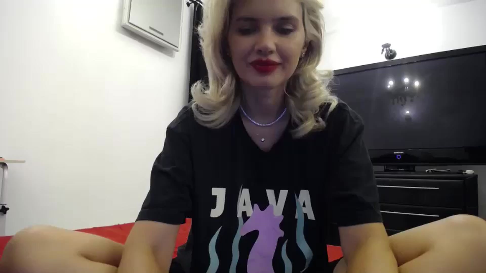 Gallery image thumbnail from Klarita_'s myfreecams stream on, 08/28/2024, 21:52 image 1 of 20