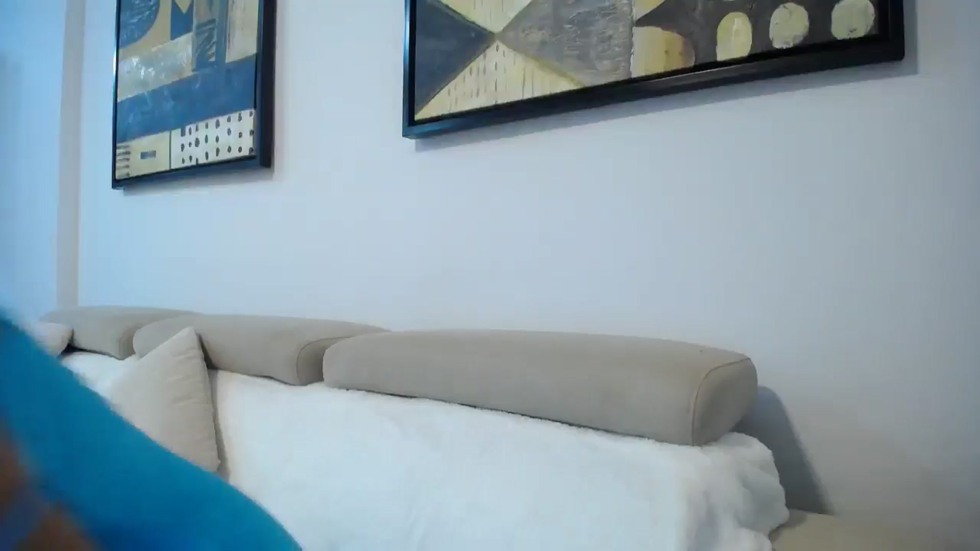 Gallery image thumbnail from Klarita_'s myfreecams stream on, 09/13/2024, 21:04 image 18 of 20