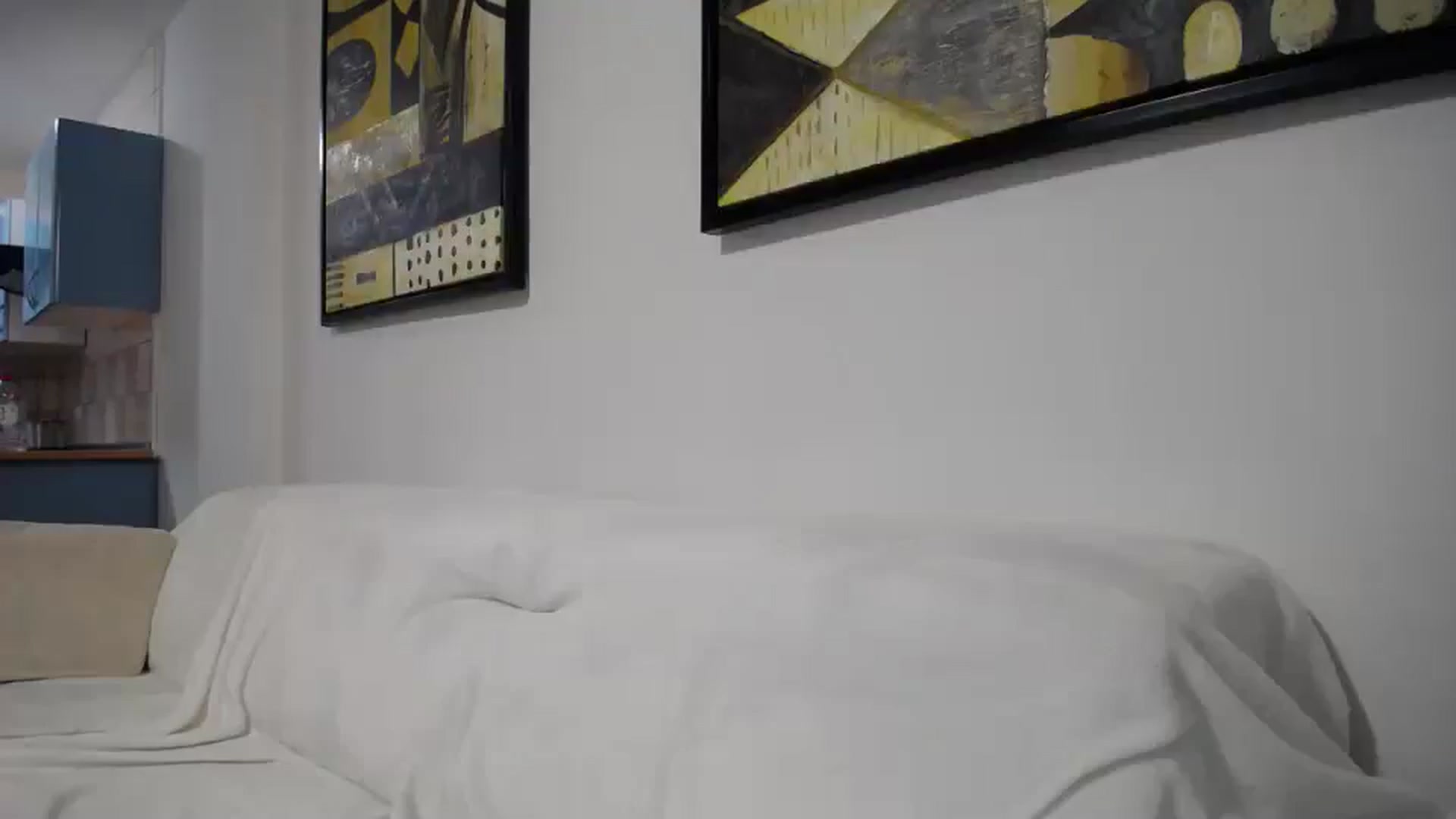Gallery image thumbnail from Klarita_'s myfreecams stream on, 10/01/2024, 21:31 image 18 of 20