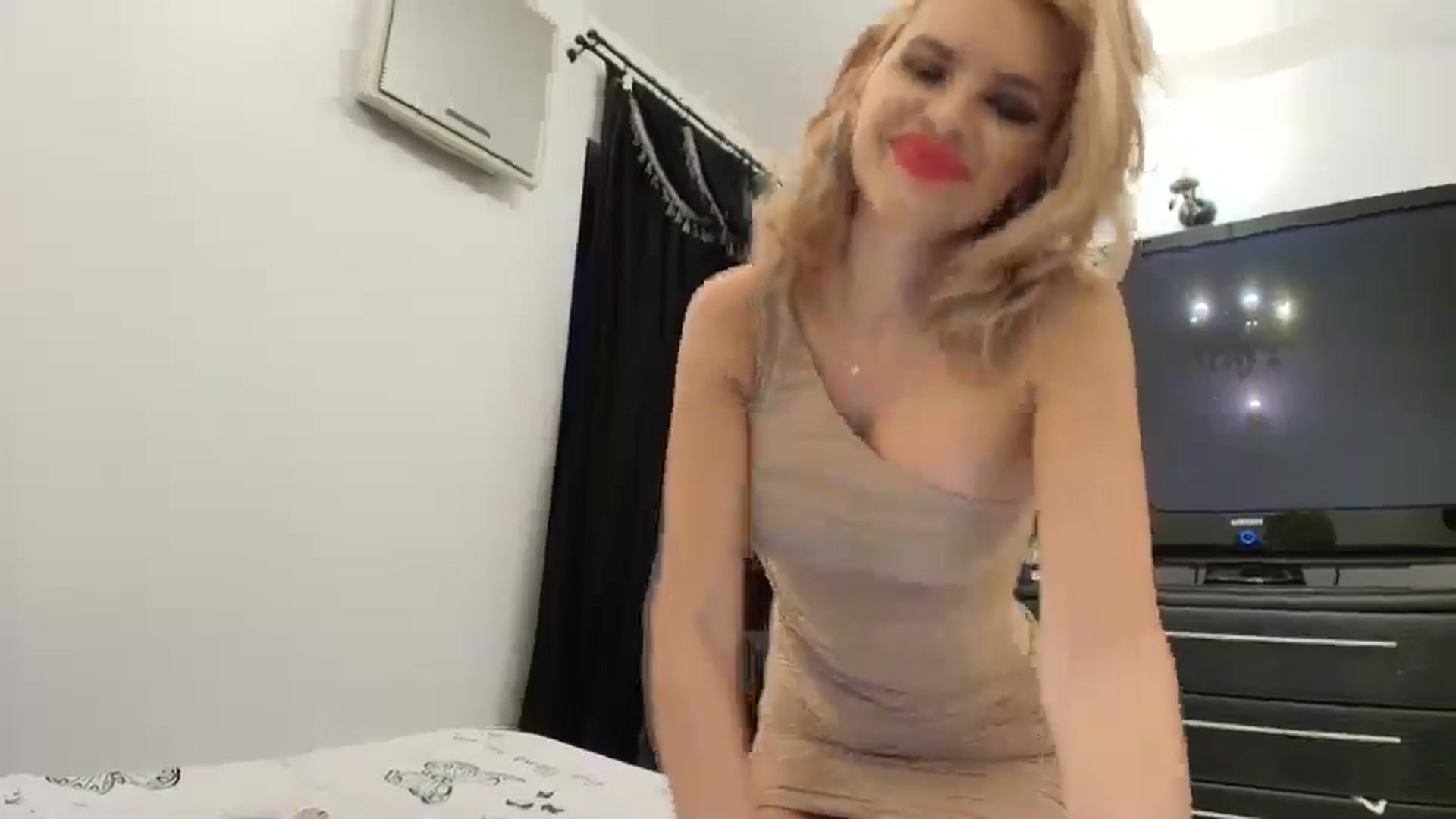 Gallery image thumbnail from Klarita_'s myfreecams stream on, 11/30/2024, 16:16 image 2 of 20