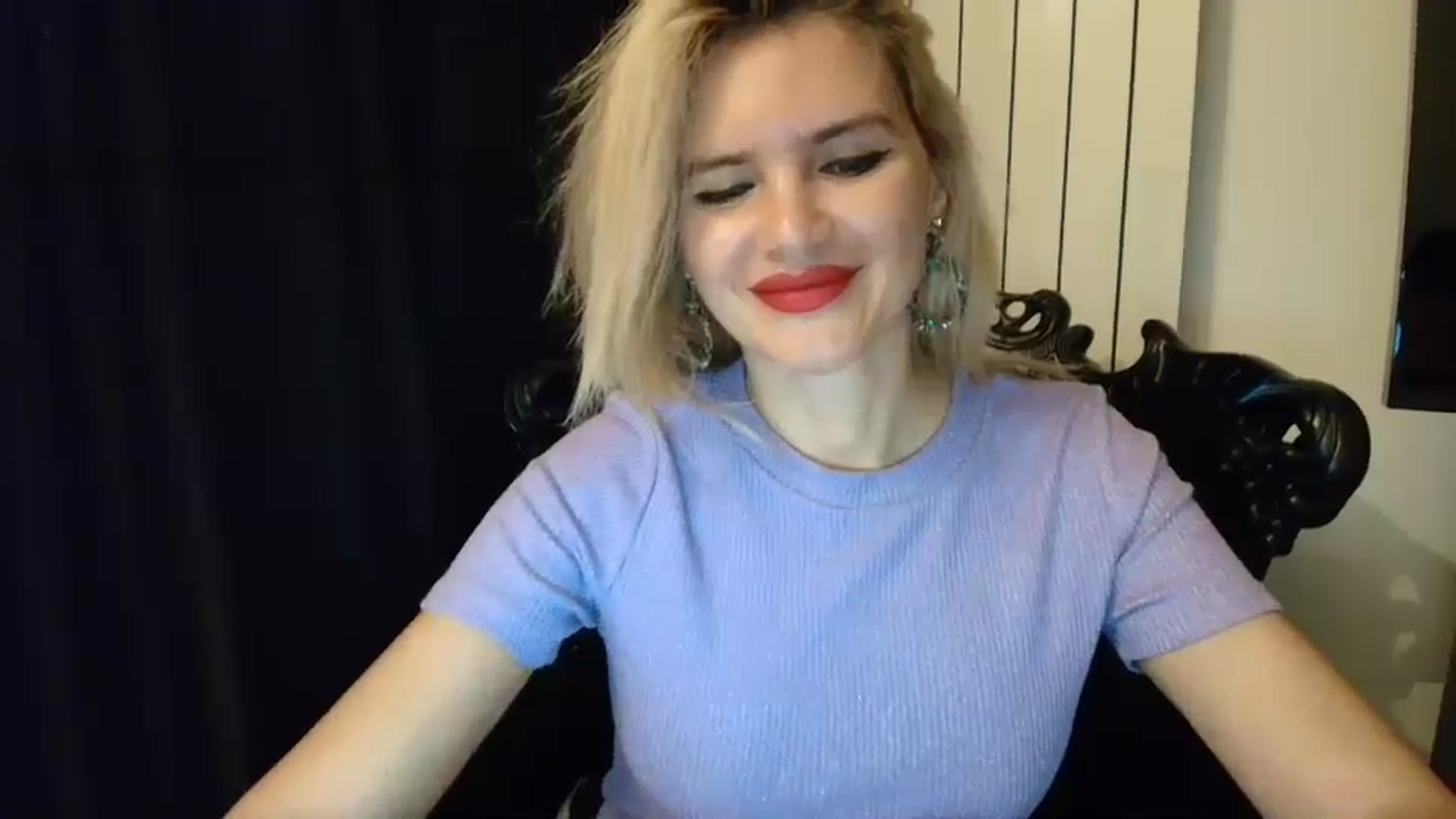 Gallery image thumbnail from Klarita_'s myfreecams stream on, 01/05/2025, 15:19 image 9 of 20