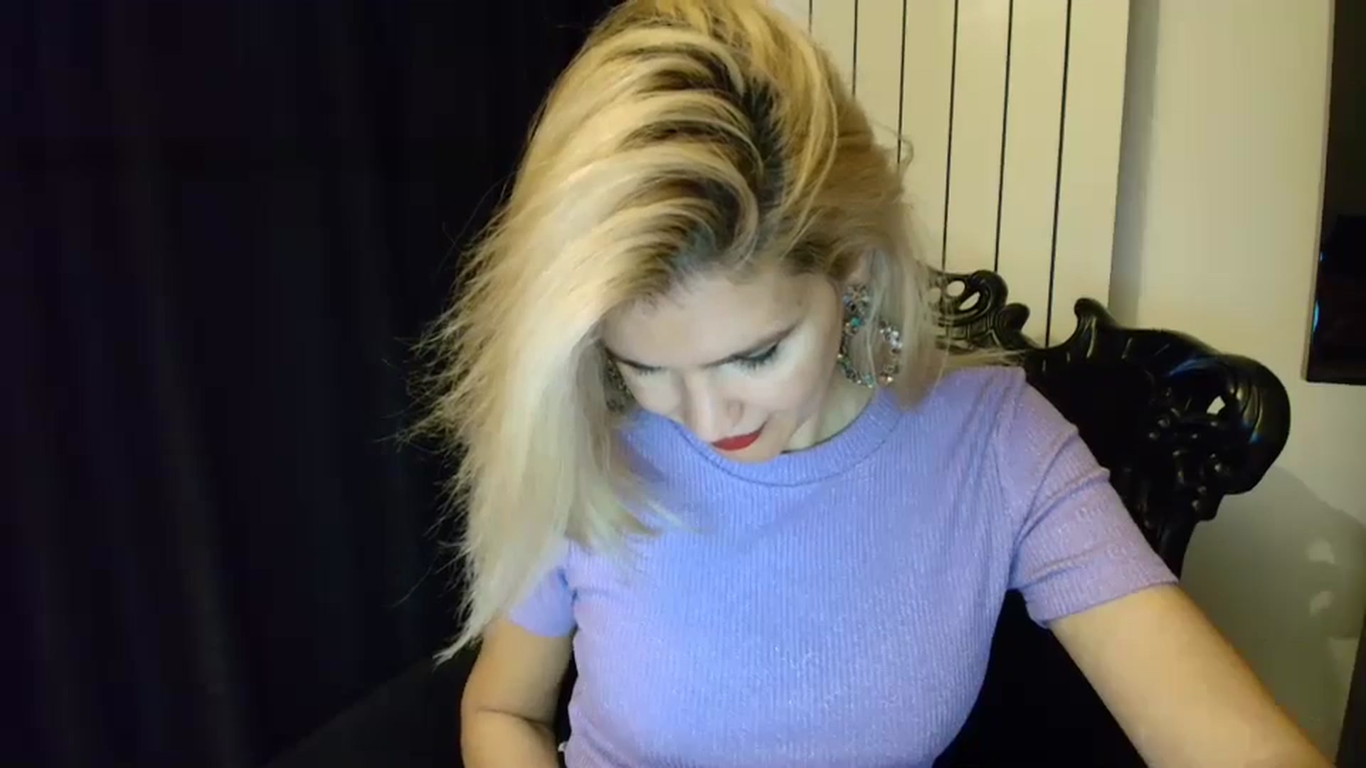Gallery image thumbnail from Klarita_'s myfreecams stream on, 01/05/2025, 15:19 image 10 of 20