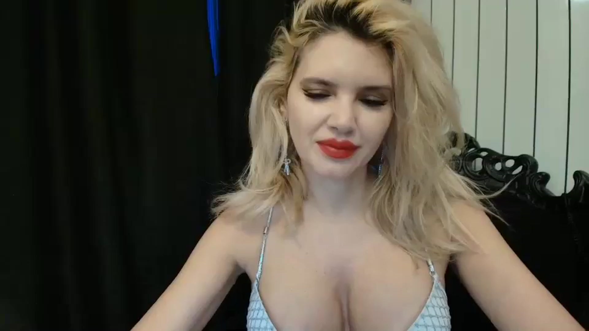 Gallery image thumbnail from Klarita_'s myfreecams stream on, 01/19/2025, 16:01 image 18 of 20